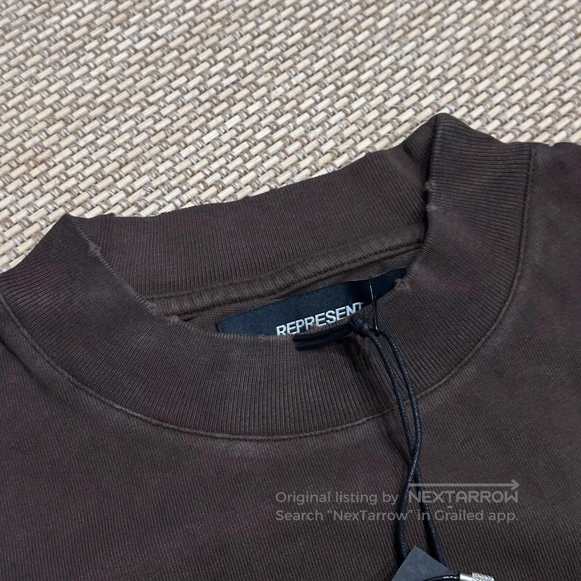 BLACK SIGN Represent Brown Short Sleeve T. Size US XS / EU 42 / 0 - 4 Thumbnail