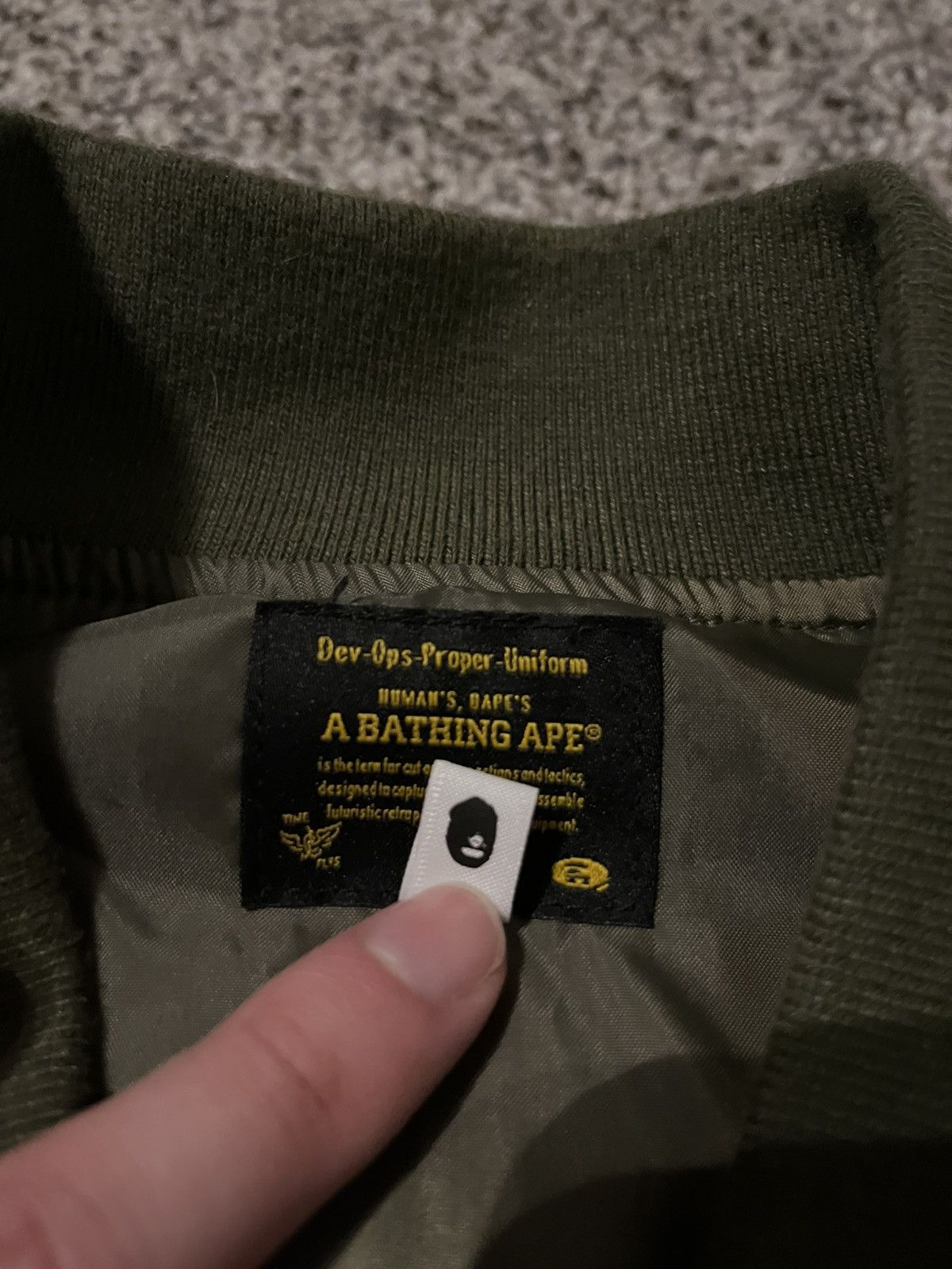 Bape Bape Bomber Jacker Olive Green Size L Size US L / EU 52-54 / 3 - 4 Thumbnail