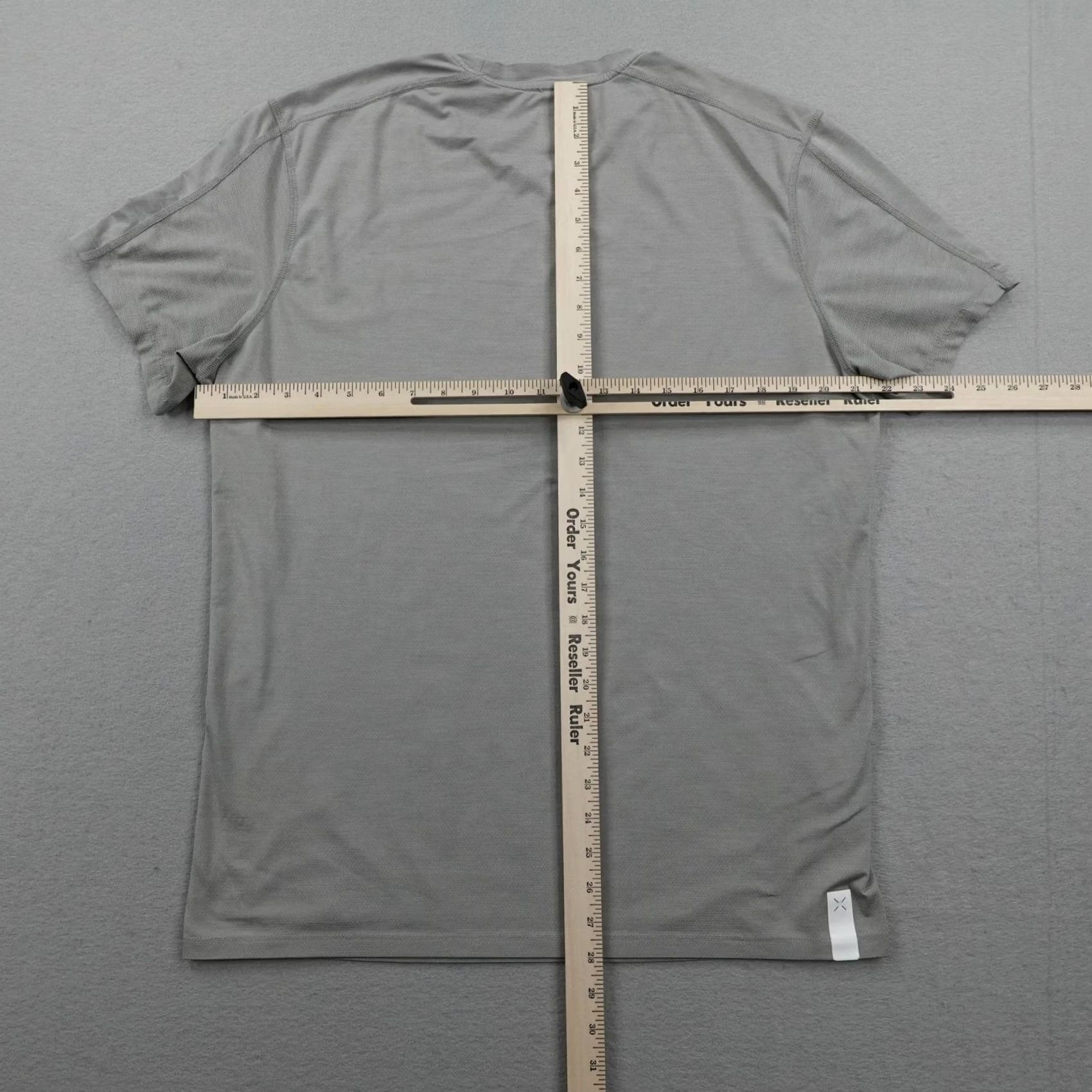 Ten Thousand Ten Thousand Shirt Mens Large Gray The Versatile Performance Running Athletic Size US L / EU 52-54 / 3 - 5 Thumbnail