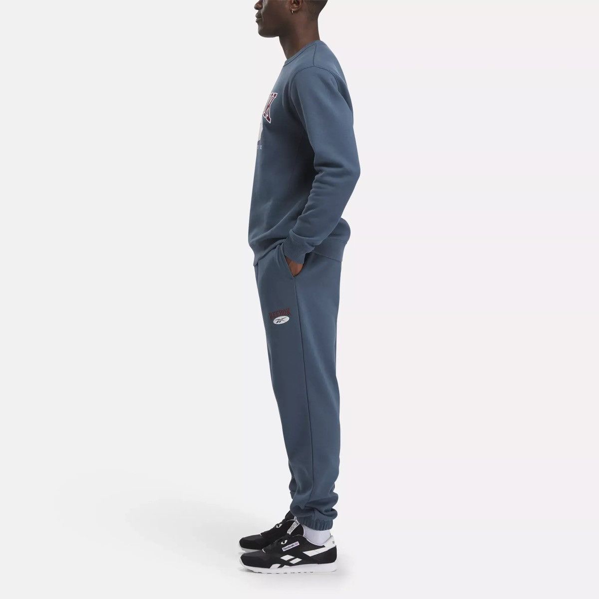 Reebok 🌿Reebok Classics Archive Essential Sweatpants - Blue🌿 Size US 32 / EU 48 - 4 Thumbnail