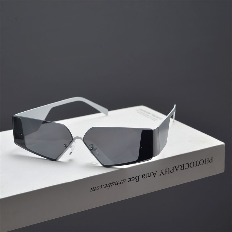 Electric Visual Hip-hop Street ins style custom avant-garde sunglasses Size ONE SIZE - 3 Thumbnail