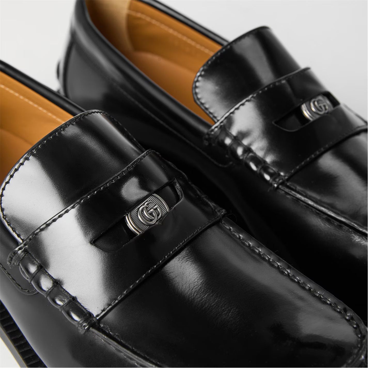 Gucci o1g2r1mq0426 Protaemin Loafers in Black Size US 8.5 / EU 41-42 - 5 Thumbnail