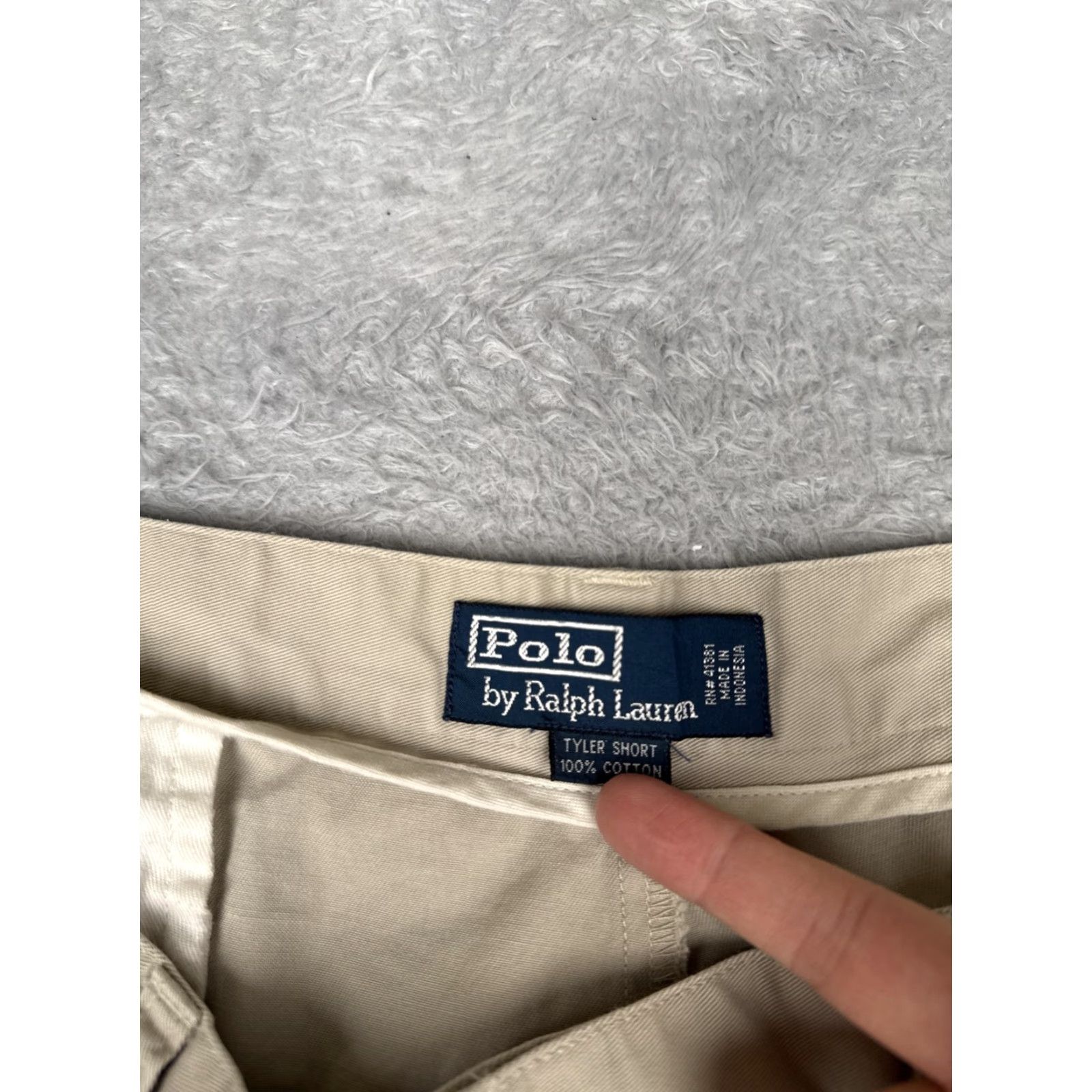 Polo Ralph Lauren VINTAGE Polo Ralph Lauren Shorts Mens 38 Chino Casual Beig e Khaki Tyler Short Classic Fit Pockets 9 Inseam Size US M / EU 48-50 / 2 - 7 Thumbnail