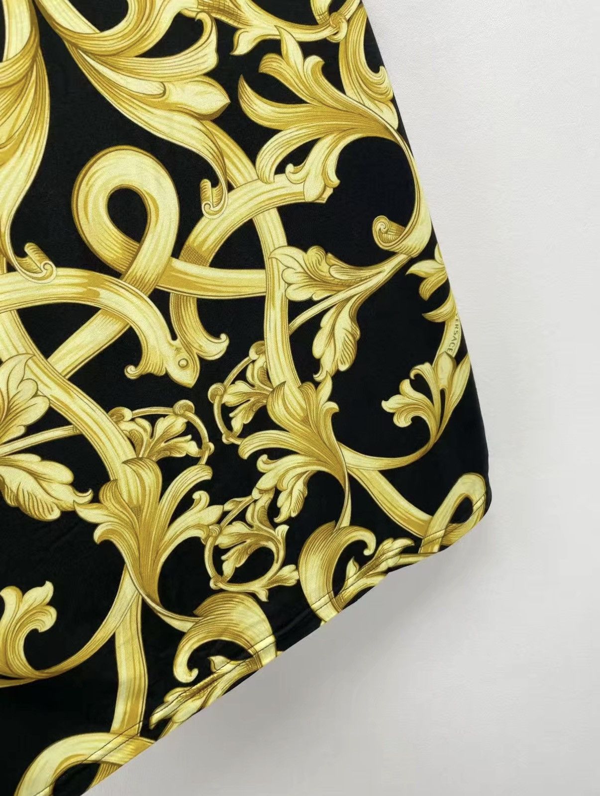 Versace VERSACE High Stretch Sleeveless T-shirt J30 Size US M / EU 48-50 / 2 - 4 Thumbnail