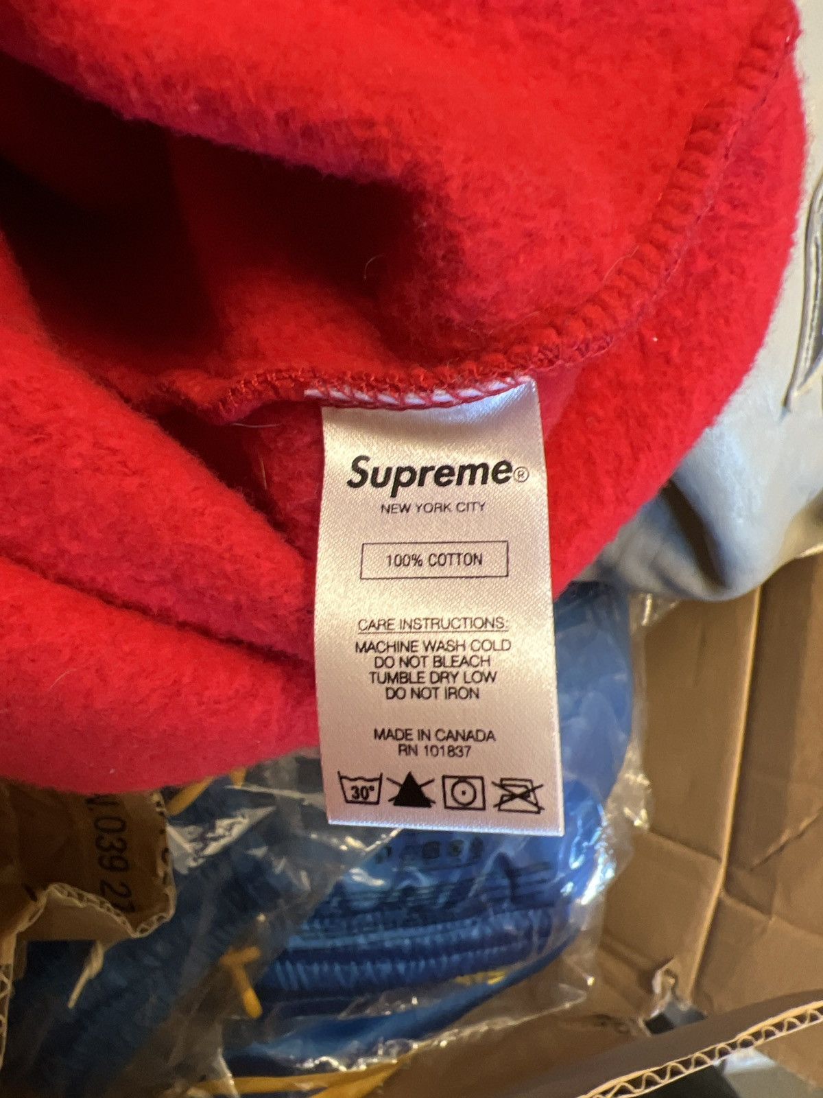 Supreme Supreme x Kaws 2011 Box Logo Hoodie Size US M / EU 48-50 / 2 - 7 Thumbnail