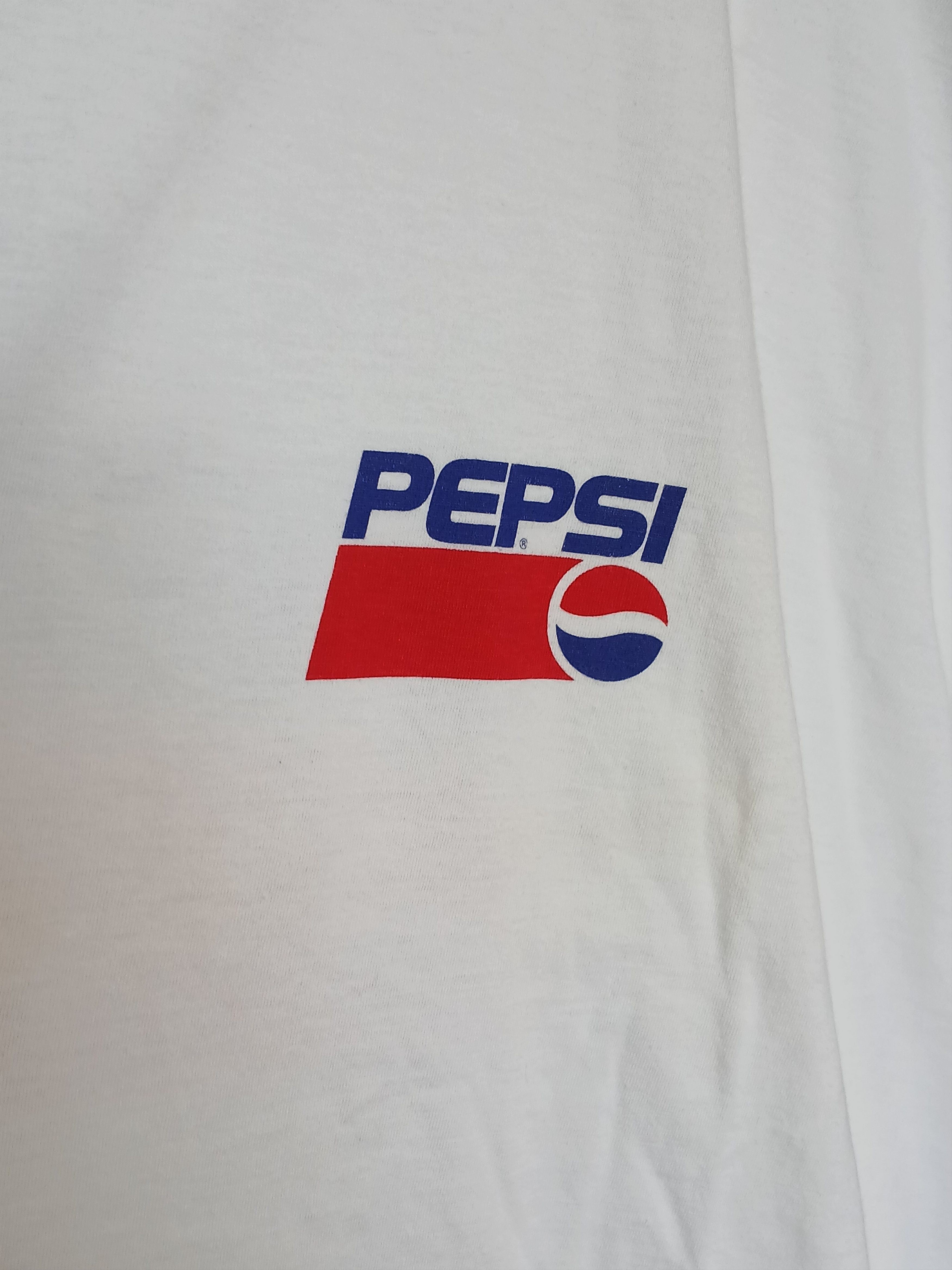Pepsi × Vintage Vintage Pepsi T-Shirt Size US XL / EU 56 / 4 - 4 Thumbnail