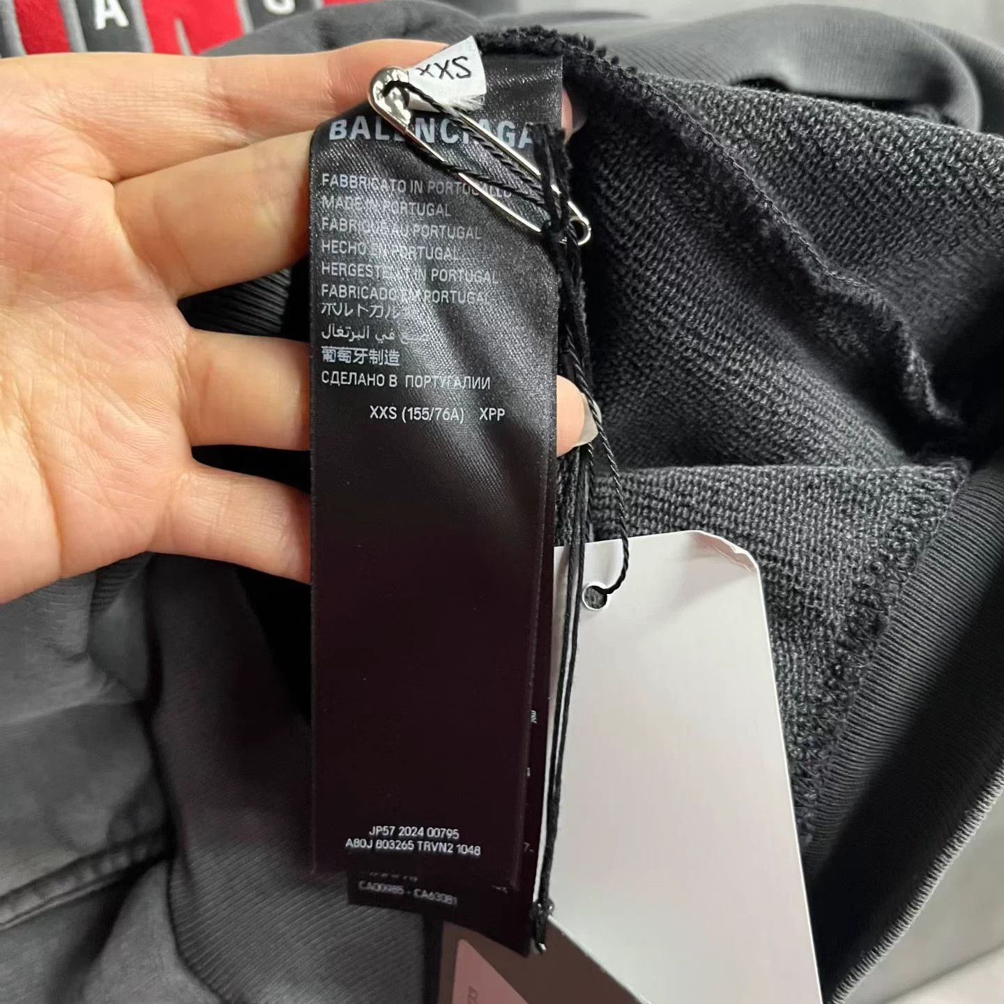 Balenciaga Balenciaga Black Logo Hoodie -- New w/ Tags Size US XXS / EU 40 - 4 Thumbnail
