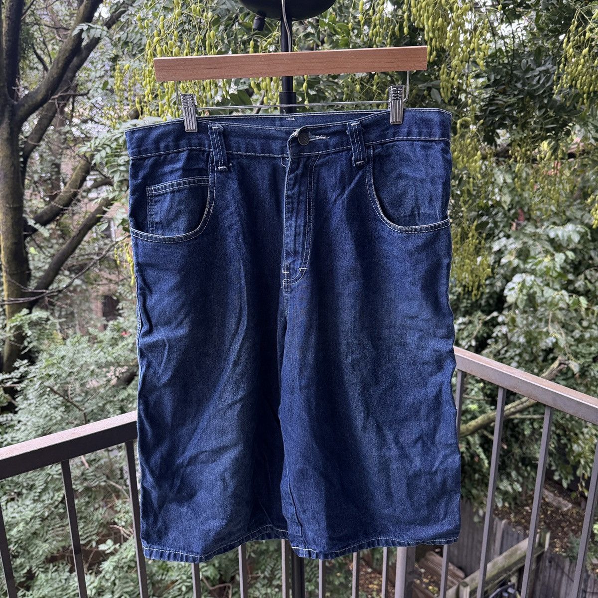 Vintage Faded Dark Wash Baggy Wide Leg Denim Work Shorts ERD Grunge Size US 34 / EU 50 - 1 Thumbnail