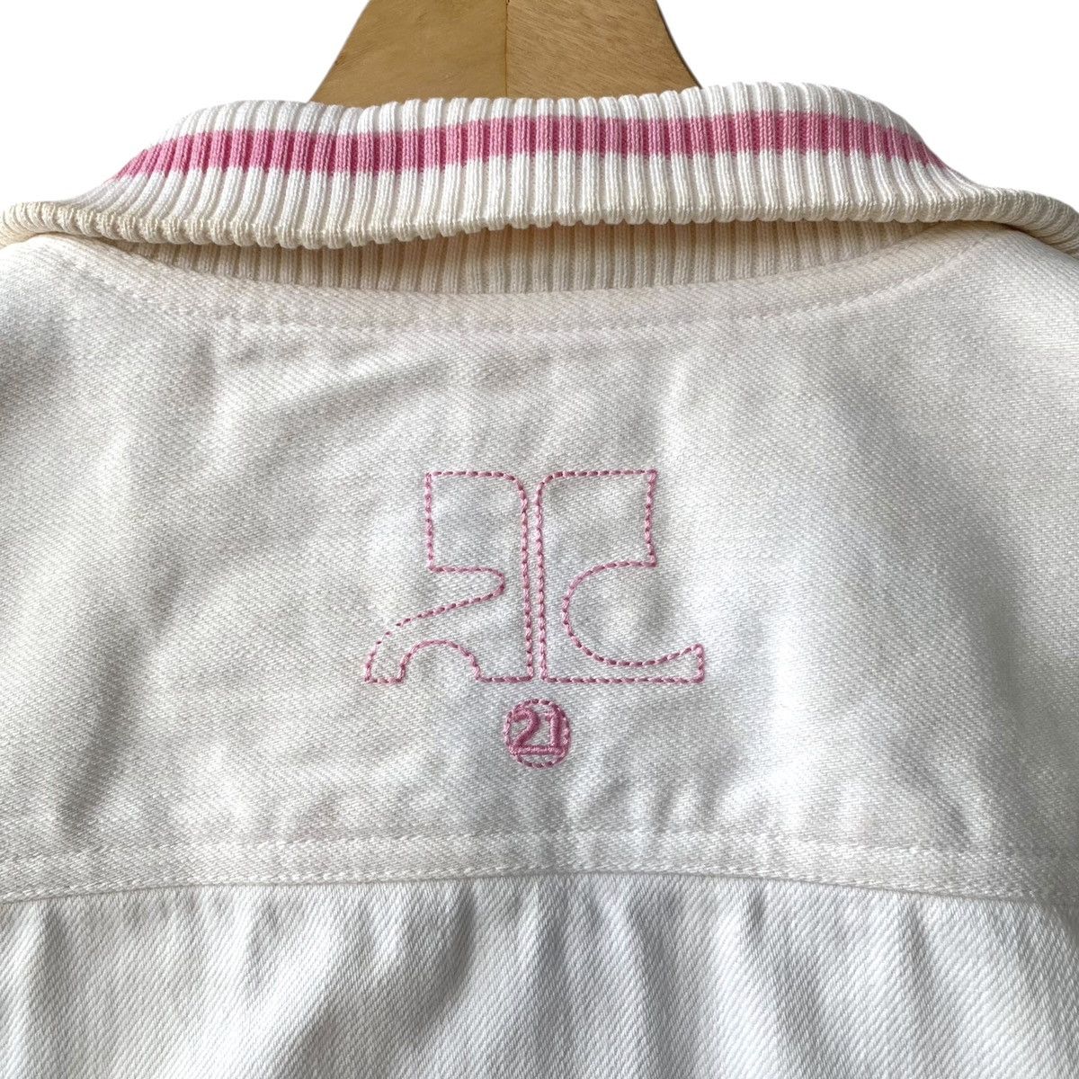 Courreges Courrèges Paris Vintage WMN Zipup Denim Jacket Size M / US 6-8 / IT 42-44 - 4 Thumbnail