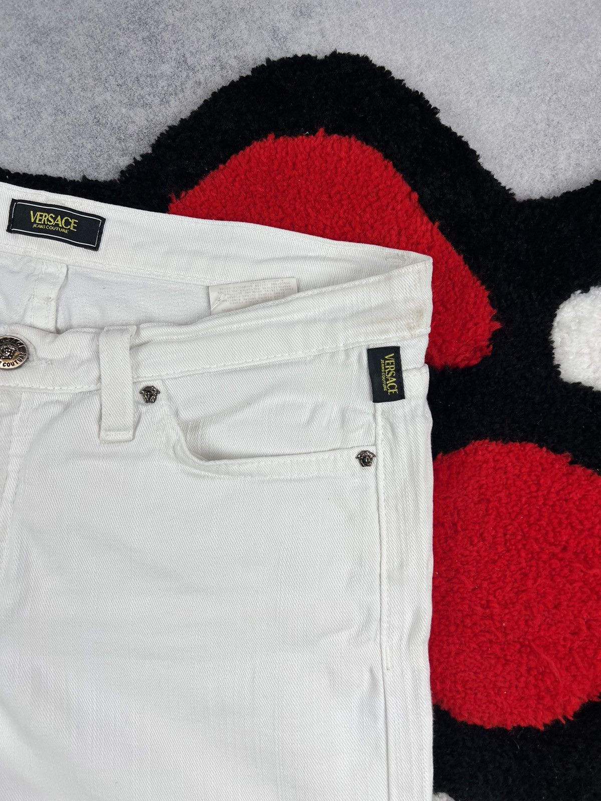 Versace Jeans Couture Vintage Versace Couture Italy Y2K White Flared Jeans Denim Size 26" / US 2 / IT 38 - 6 Thumbnail