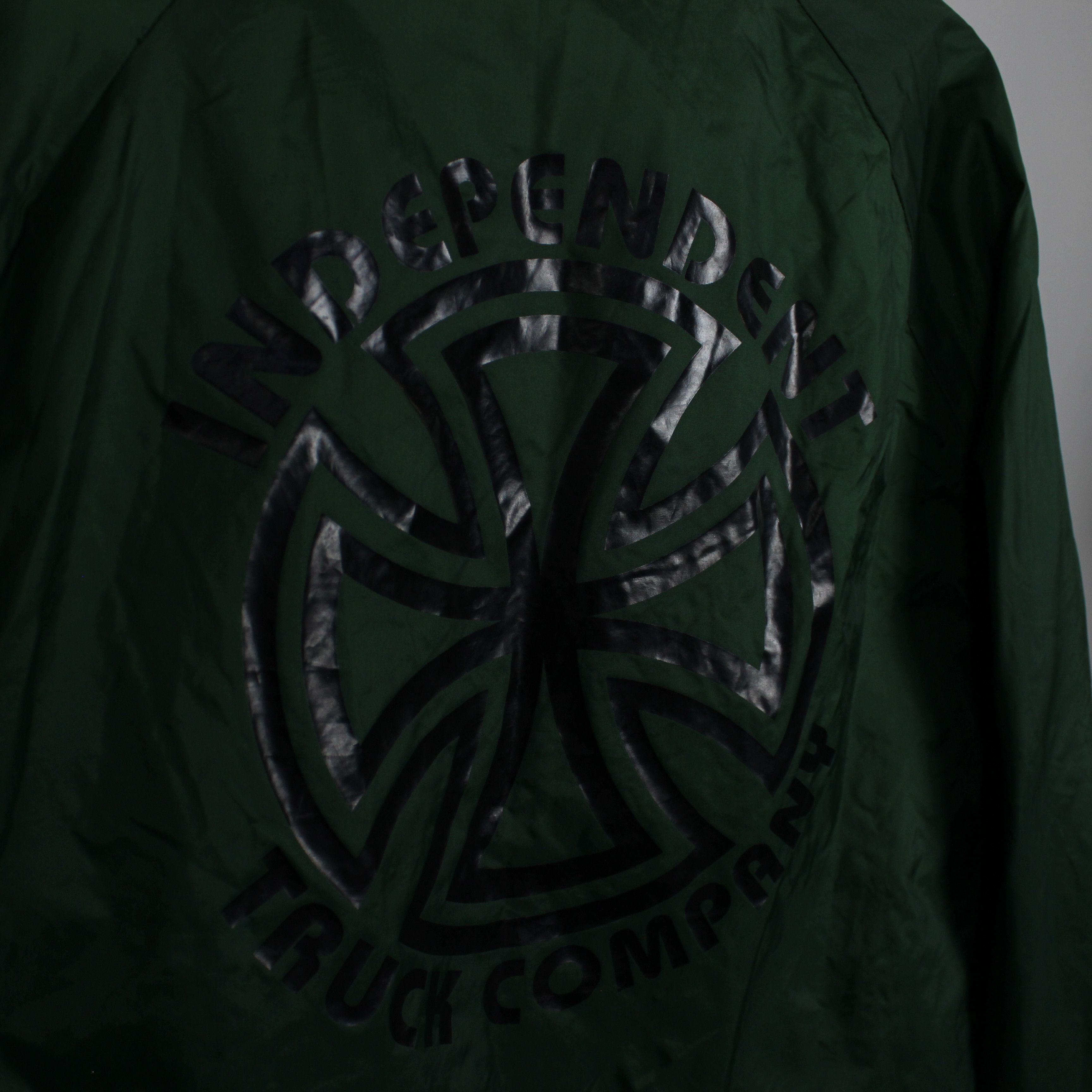 Independent Truck Co. Independent Truck Co. light jacket big logo centr M Size US M / EU 48-50 / 2 - 8 Thumbnail