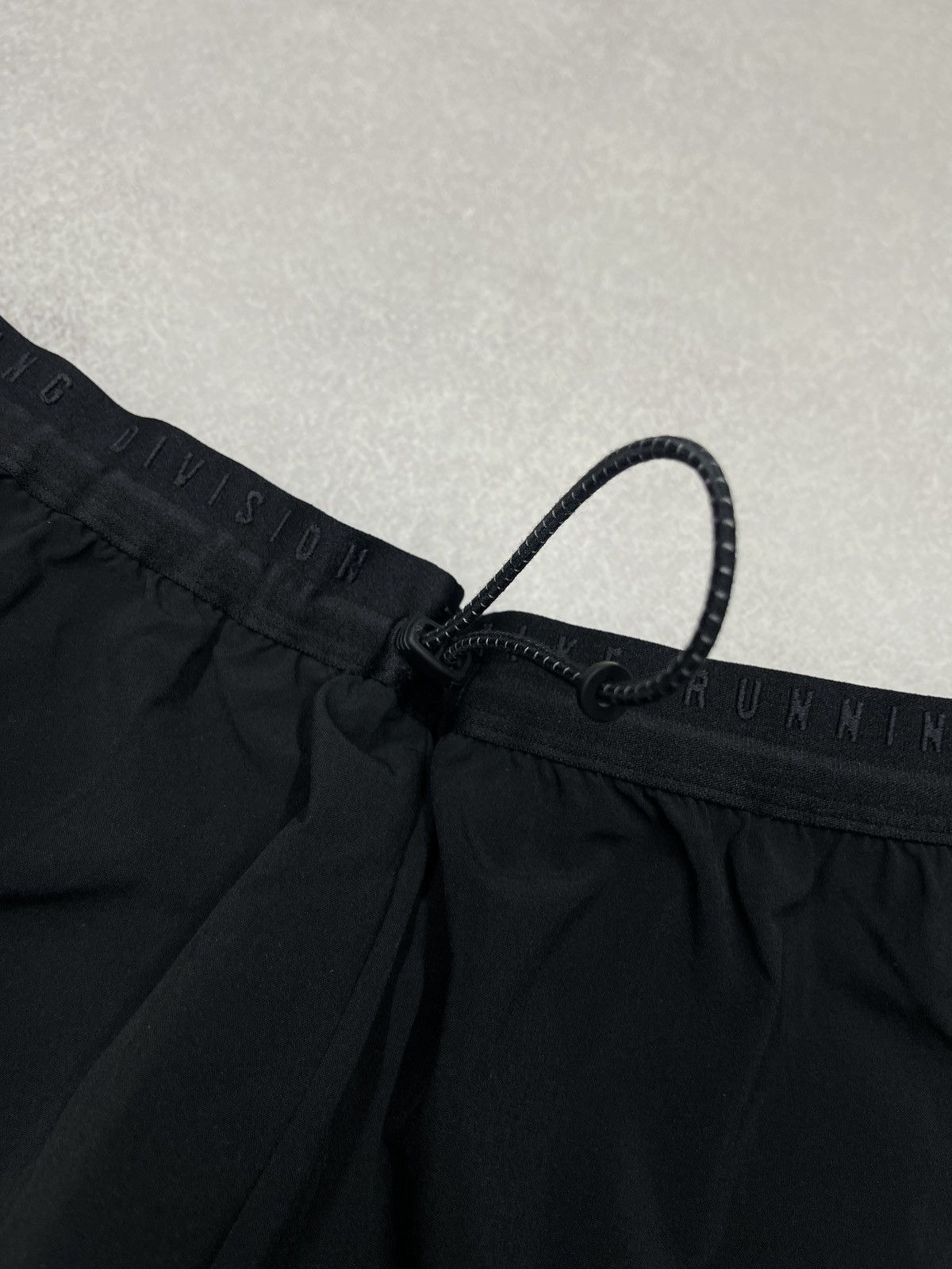Nike Womens Nike Running Division Dri Fit 2 in 1 Shorts Leggings Size 30" / US 8 / IT 44 - 8 Thumbnail