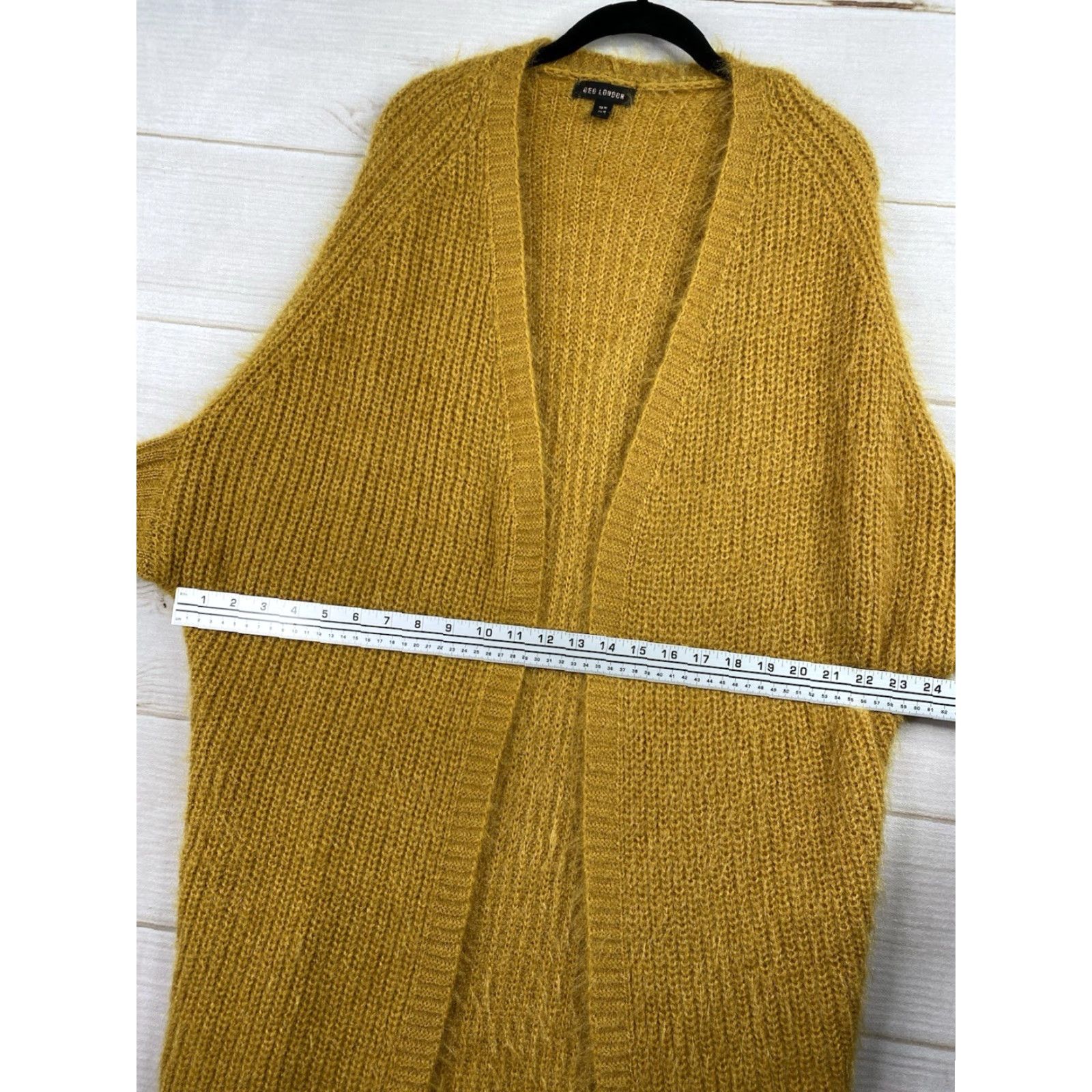 Vintage QED London Cardigan Sweater Womens S Gold Long Duster Cable Knit Dolman Sleeve Size S / US 4 / IT 40 - 5 Thumbnail