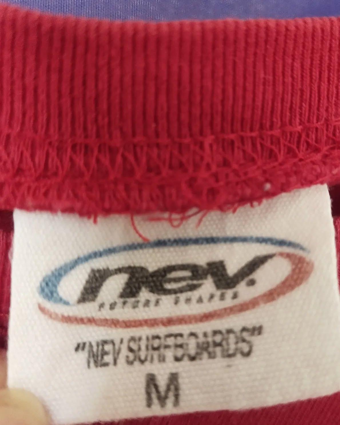 Vintage 90s NEV Surfboards Long Sleeve T-Shirt Red Size US M / EU 48-50 / 2 - 3 Thumbnail