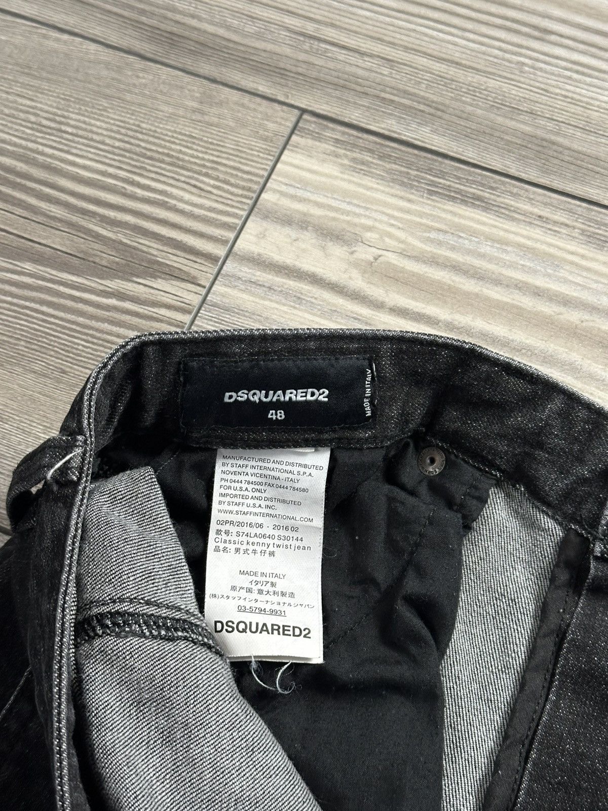 Designer × Dsquared2 Dsquared2 Distressed Jeans Size US 33 - 7 Thumbnail