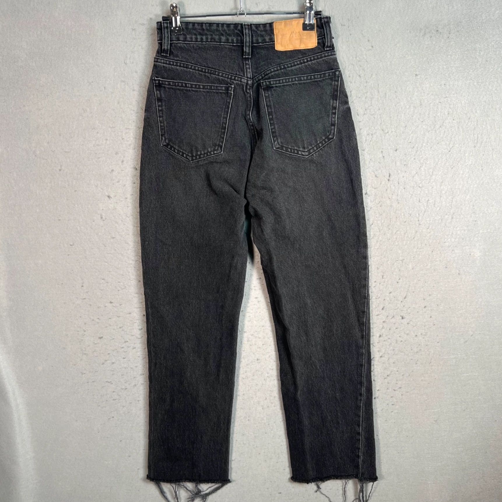 Zara Zara Womens Jeans Size 2 Black High-Waisted Frayed Hem 100% Cotton Denim Size 26" / US 2 / IT 38 - 2 Thumbnail