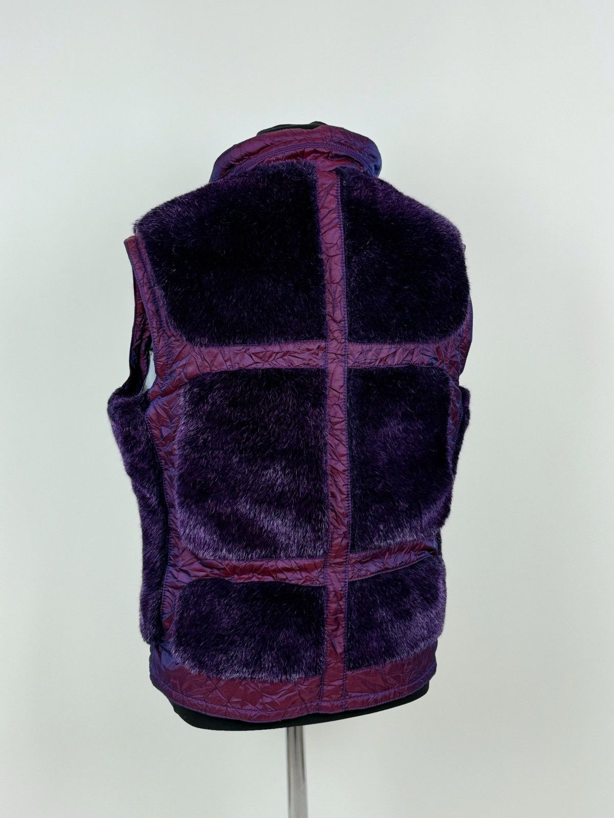 JET SET Vintage Jet Set Faux Fur Vest Made in Italy Size XS / US 0-2 / IT 36-38 - 2 Thumbnail