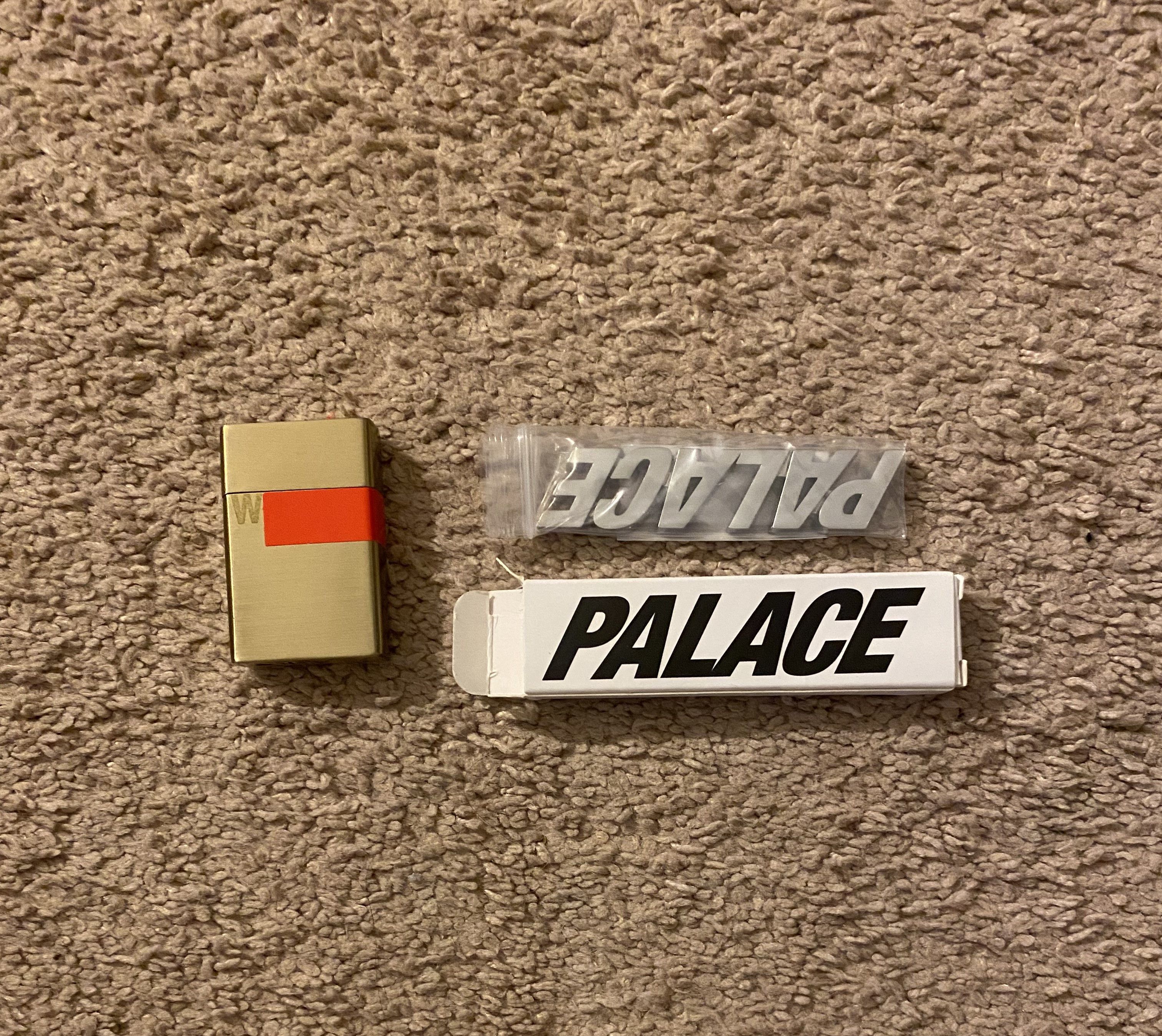 Palace Palace Car Badge Size ONE SIZE - 2 Thumbnail