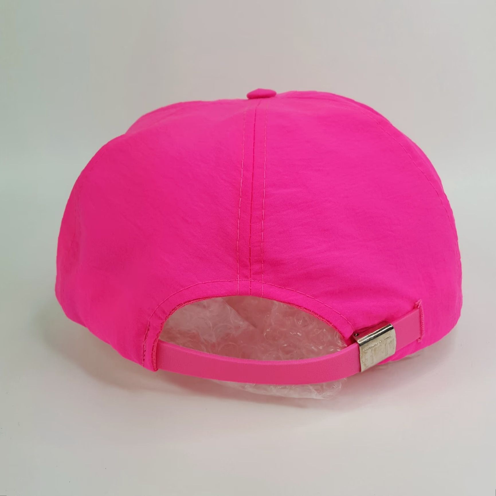 Vintage VINTAGE 80s Neon Pink Trucker Hat Town Talk Adjustable Snapback Cap Navy USA Rose Pink Logo Embroidered Plain Solid Pattern Hat Mens Size ONE SIZE - 5 Thumbnail