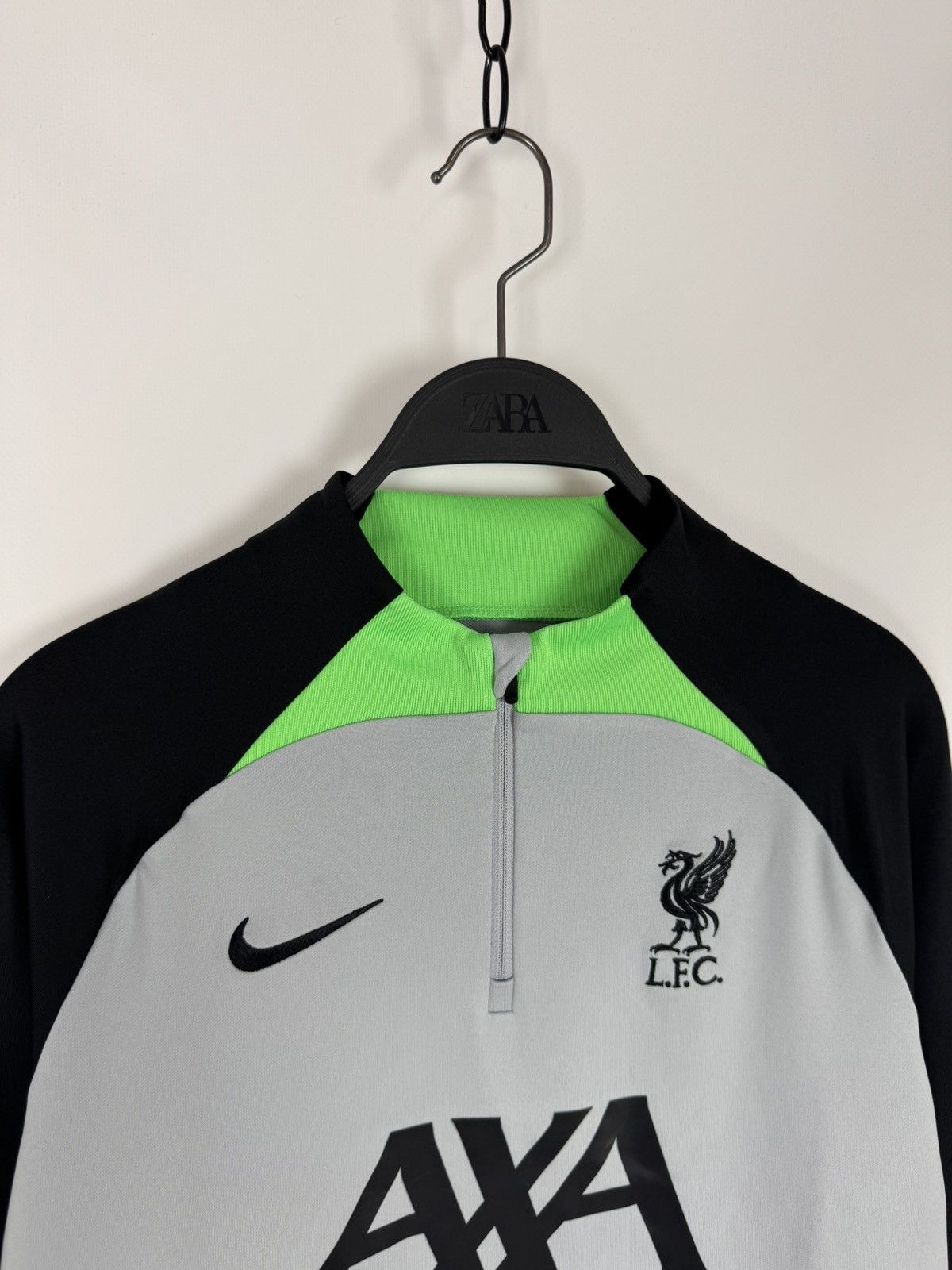 Nike 2023/24 Nike F.C. Liverpool Training L/S Top Size US S / EU 44-46 / 1 - 3 Thumbnail