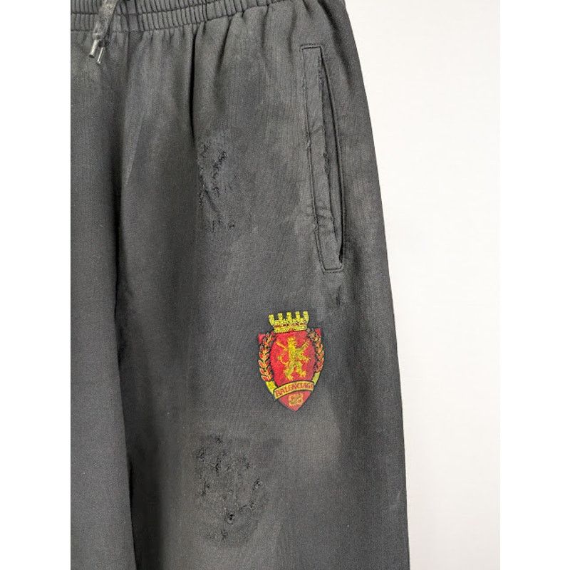 Balenciaga o1rshd1 Baggy Sweatpants in Washed Black Size US 30 / EU 46 - 9 Thumbnail