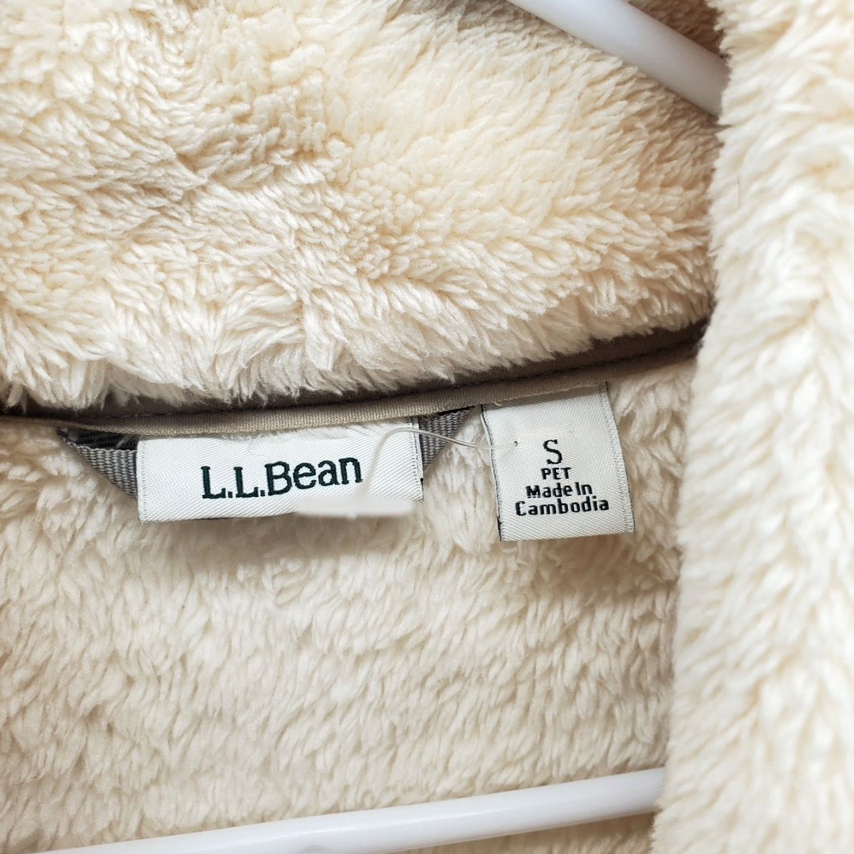 Vintage L.L. Bean Hi-Pile Fleece Jacket Womens Petite Small Tan Elbow Patch Full Zip Shirt Womens Size PS Tan Outdoor Pocket Zipper Vintage: No Size S / US 4 / IT 40 - 6 Thumbnail