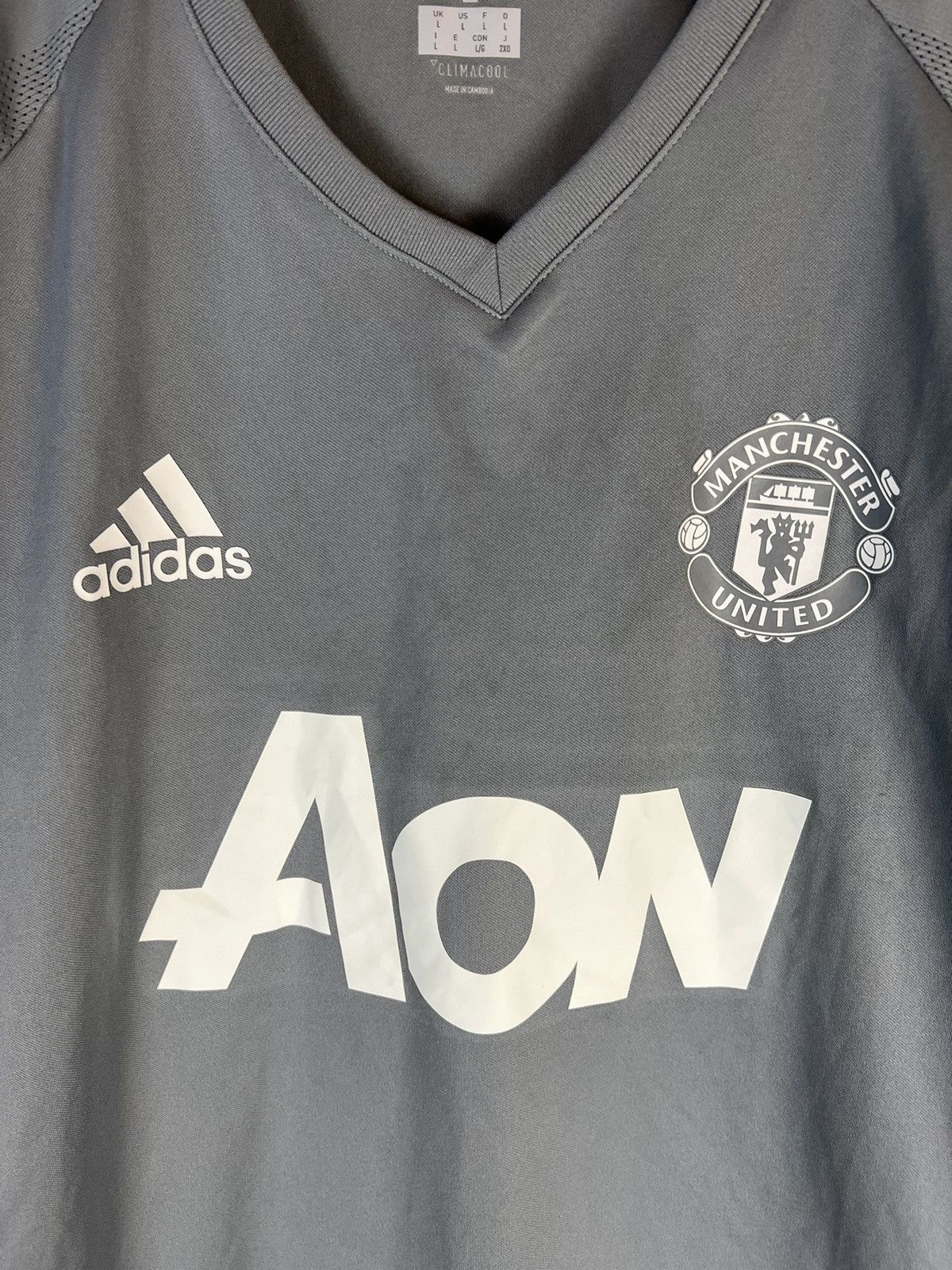 Adidas Adidas manchester united aon soccer jersey kit Size US M / EU 48-50 / 2 - 2 Thumbnail