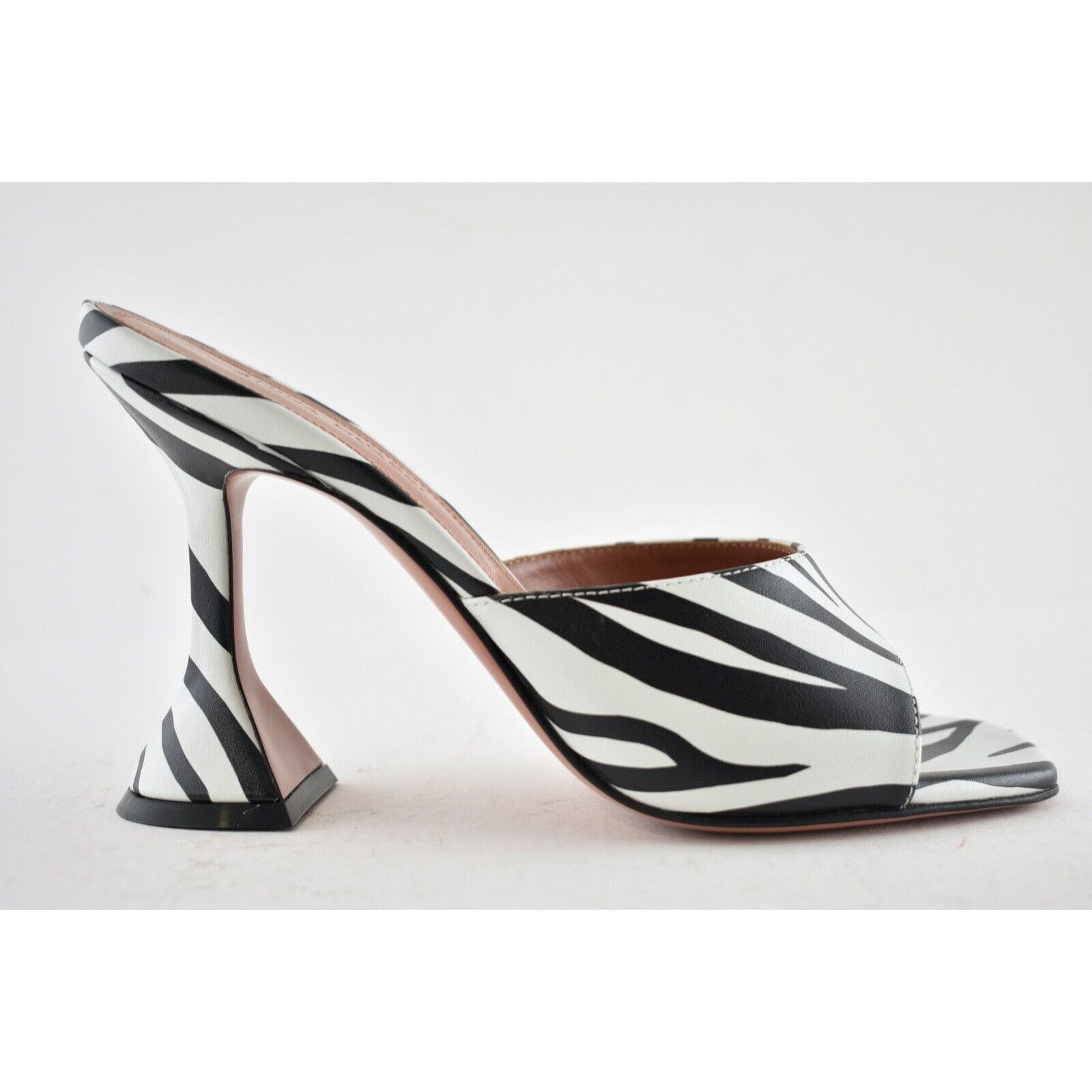 Amina Muaddi Lupita Slipper Zebra Backless Slide Sandal Heel Pump 36 Size US 6 / IT 36 - 2 Thumbnail
