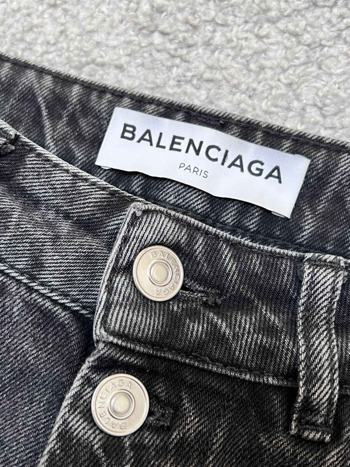 Balenciaga 2017 Balenciaga Archetype Straight Fit Washed Black Jeans Size 27" / US 4 / IT 40 - 7 Thumbnail