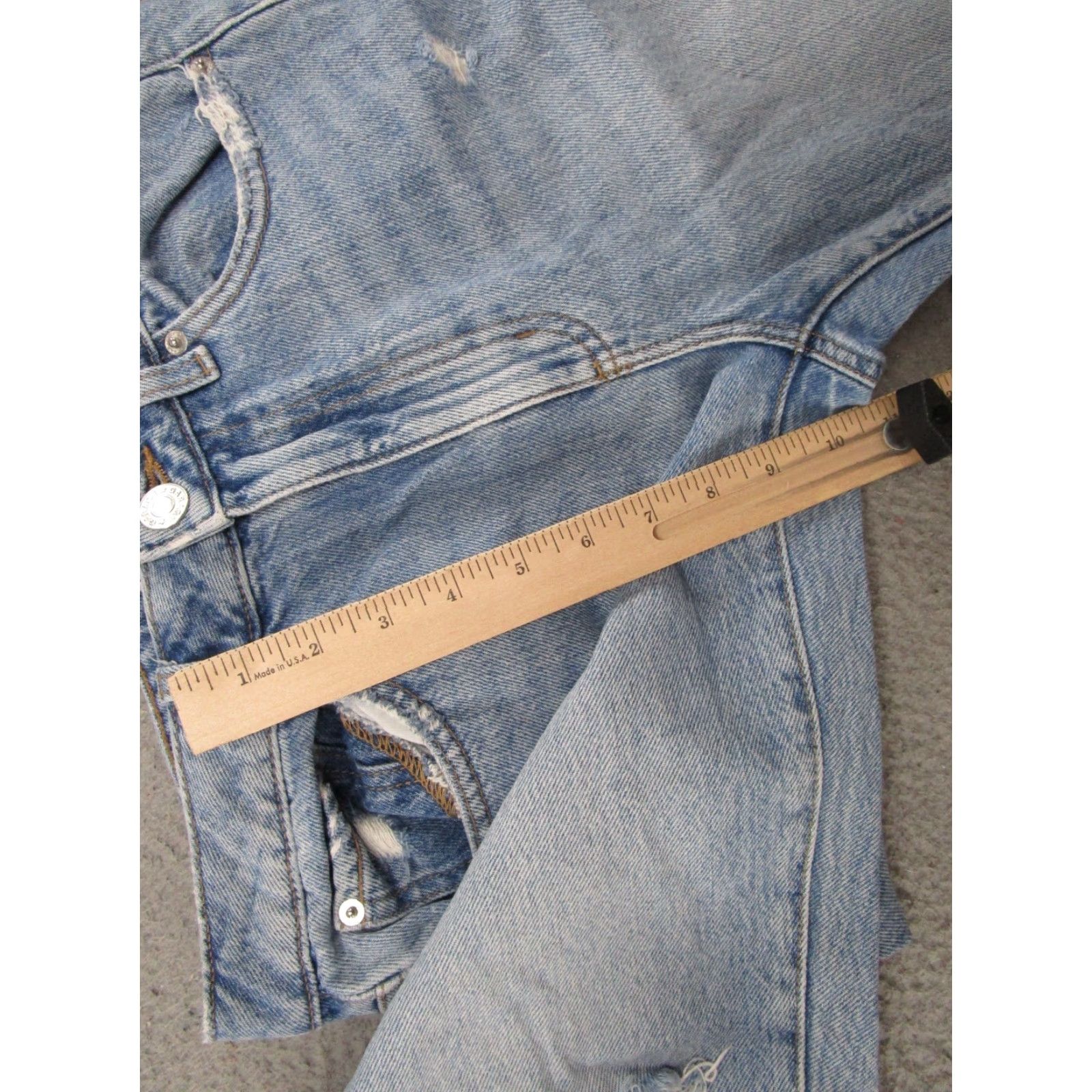Garage Garage Denim High Rise Distressed Denim Mom Jeans Womens Size 3/26 Medium Wash Size 26" / US 2 / IT 38 - 7 Thumbnail