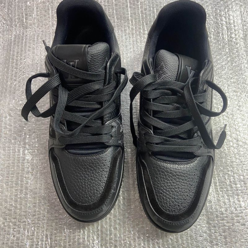 Louis Vuitton Louis Vuitton Monogram Trainer Black Low Top Sneakers -2508 Size US 7 / EU 40 - 2 Thumbnail
