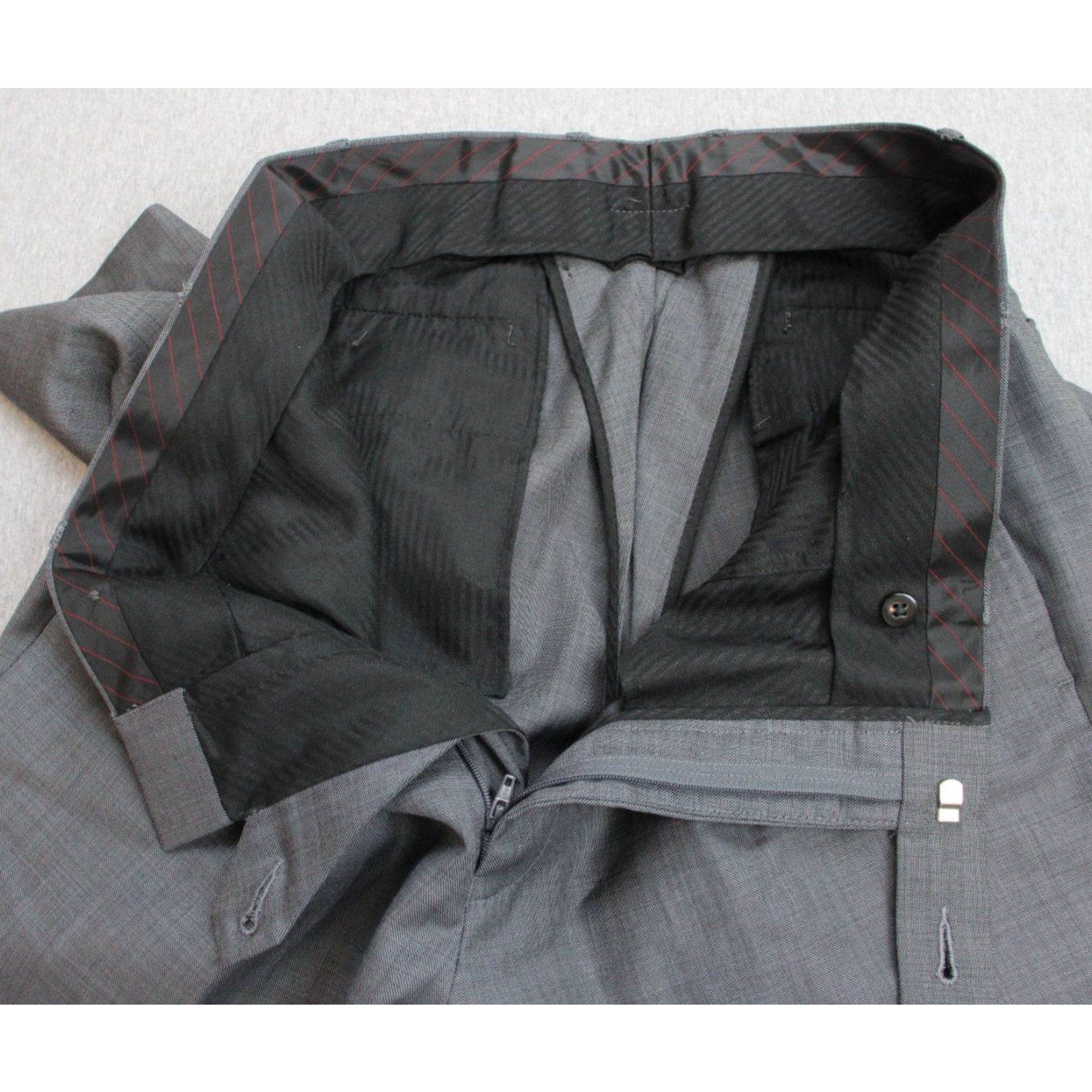 Calvin Klein Calvin Klein Suit Mens 42R Gray 100% Wool 2 Piece Set Size 42R - 14 Thumbnail