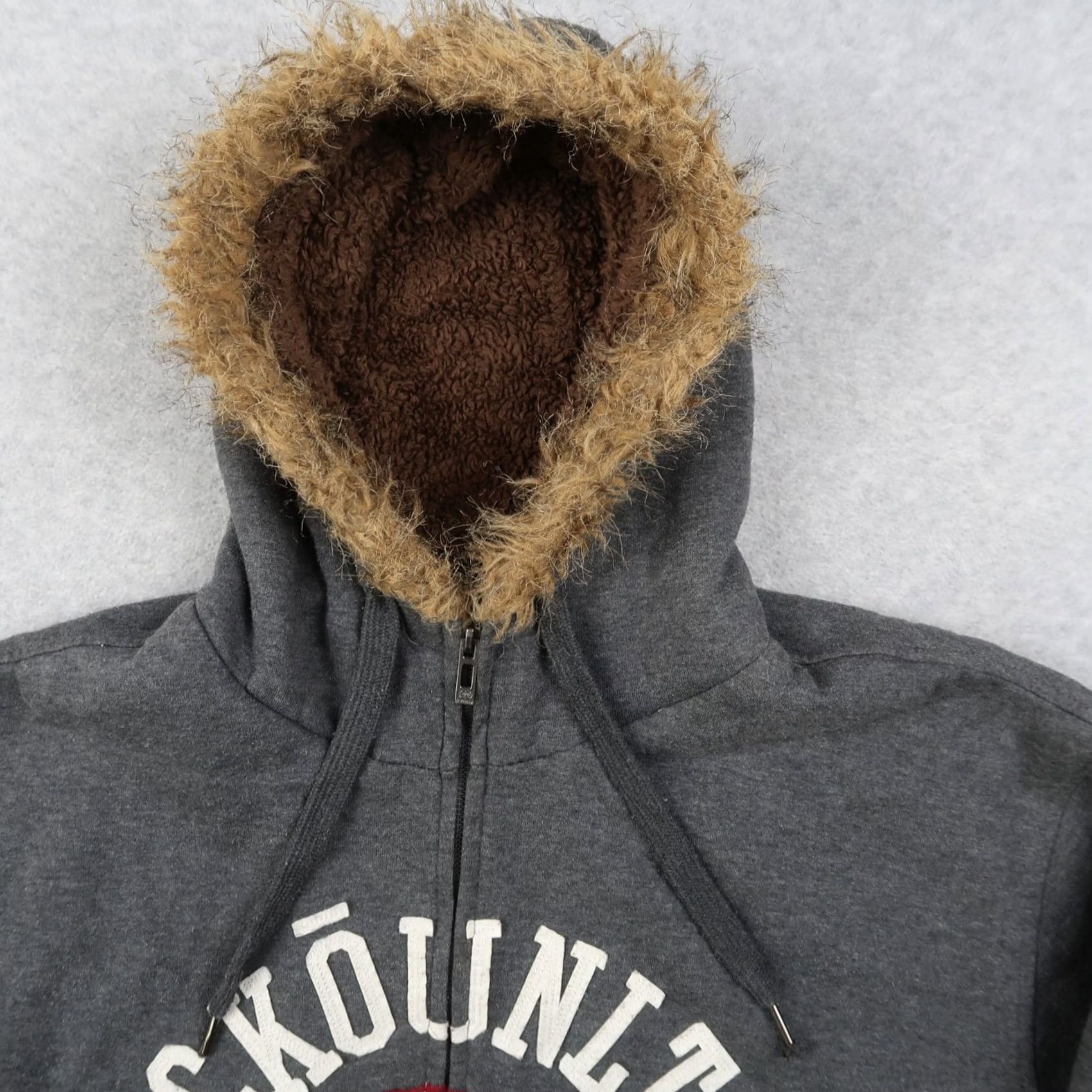 Logo 7 VINTAGE ecko Hoodie Main Logo Crest Embroidered Gray Zip Fur Fleece 90s Hip Hop Size XL Mens Size US XL / EU 56 / 4 - 3 Thumbnail