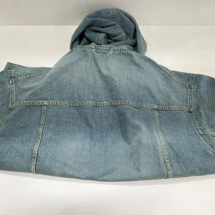 Balenciaga Balenciaga Blue Denim Hooded Jacket for Men. Size US M / EU 48-50 / 2 - 7 Thumbnail