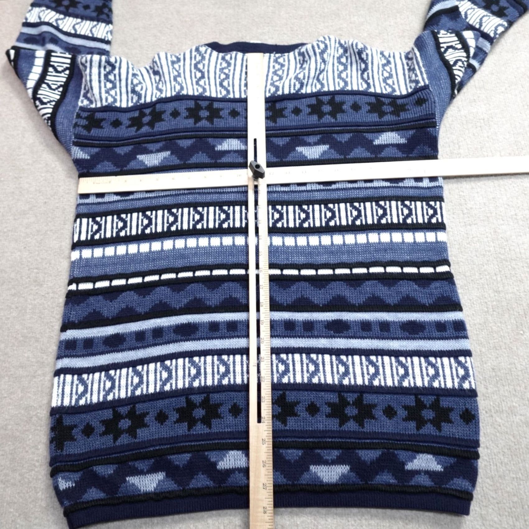 Vintage VINTAGE J.J. Poole Sweater Medium Blue Geometric 3D Made in USA Mens Pullover Knit Acrylic Geometric 3D Blue USA M Size US M / EU 48-50 / 2 - 6 Thumbnail