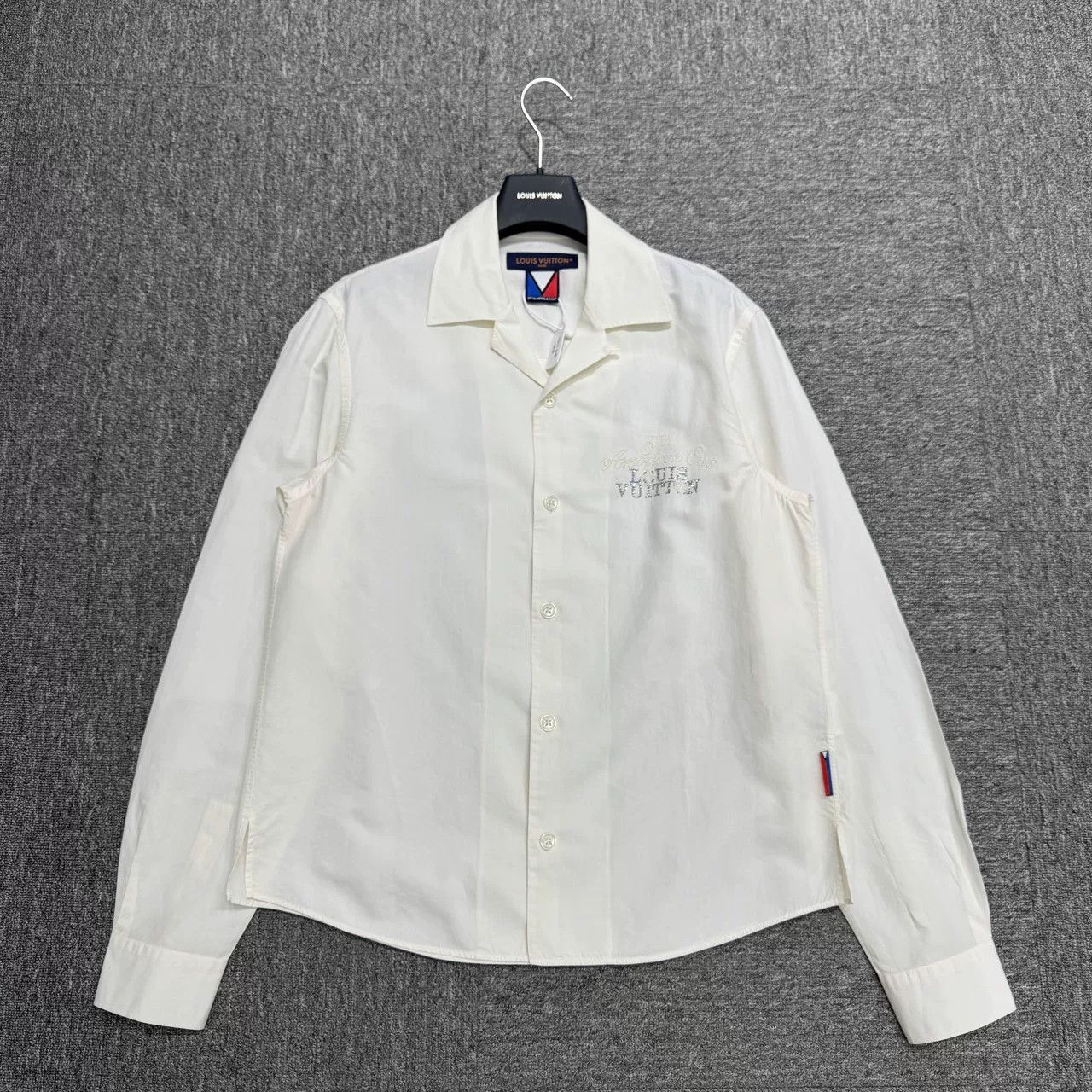 Louis Vuitton louis vuitton americas cup letter shirt. Size US S / EU 44-46 / 1 - 1 Thumbnail