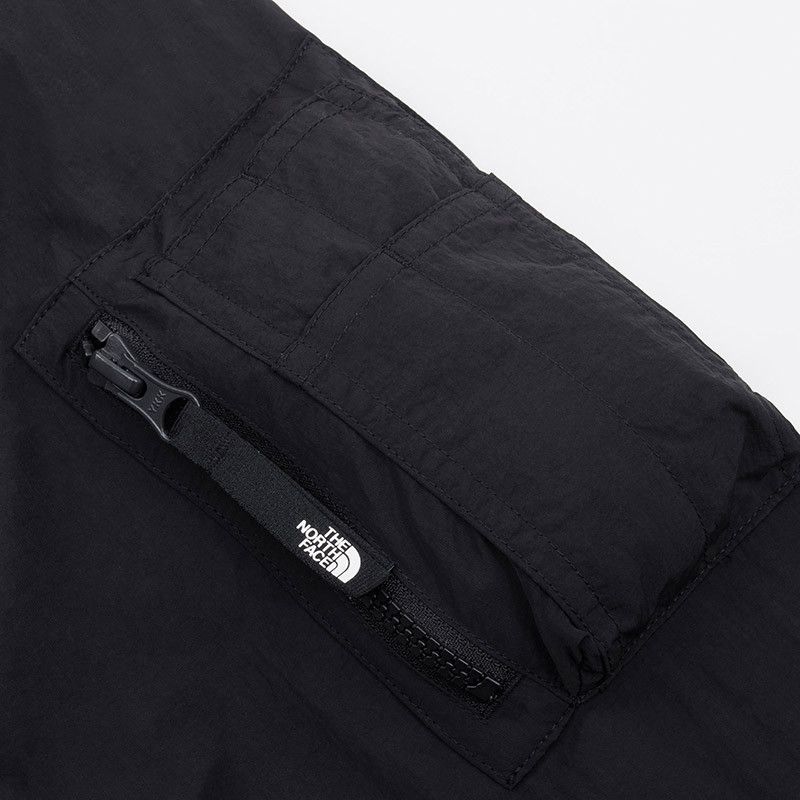 The North Face Urban Exploration REVERSIBLE 4-WAY WIND JACKET Size US M / EU 48-50 / 2 - 5 Thumbnail