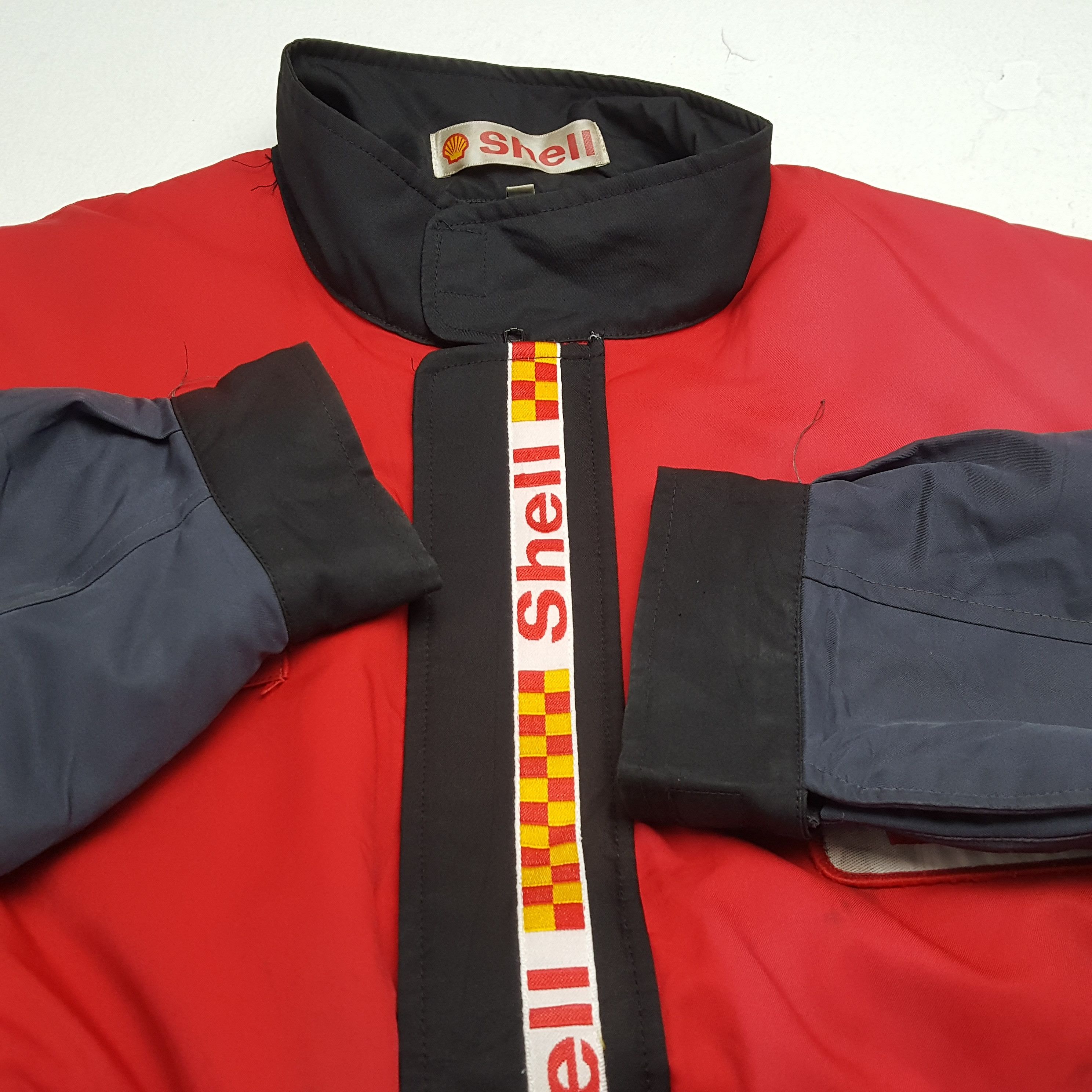 Ferrari × Vintage Vintage SHELL Ferrari Formula One Racing Oil Jacket Size US L / EU 52-54 / 3 - 9 Thumbnail