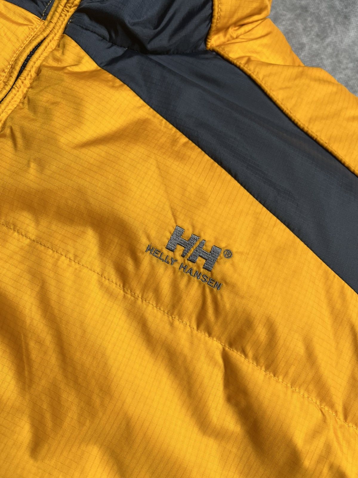 Helly Hansen Helly Hansen Vintage Down Jacket Puffer Size XL Size US XL / EU 56 / 4 - 11 Thumbnail