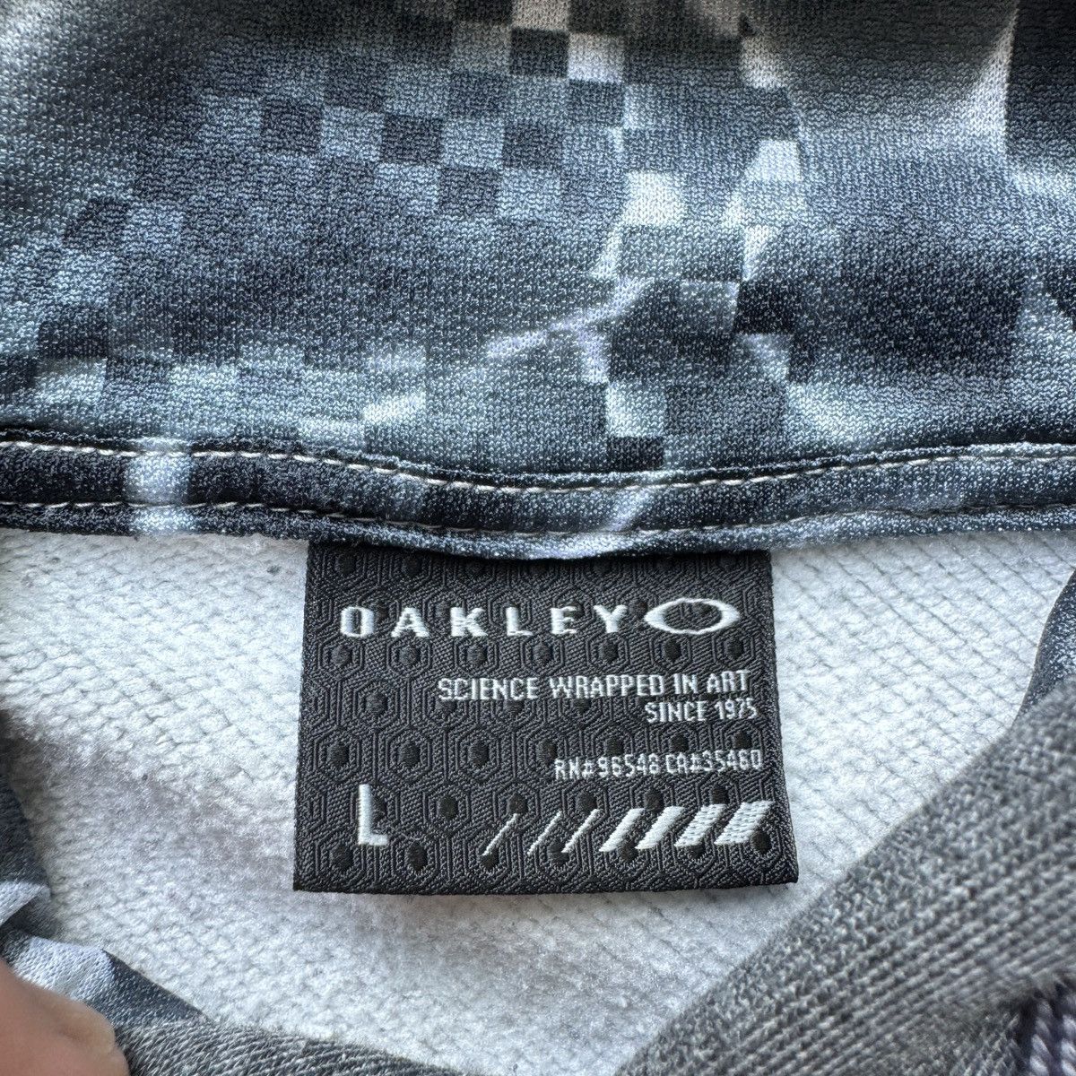 Oakley Oakley Big logo hydrolix Y2K gorpcore outdoor camping gear Size US L / EU 52-54 / 3 - 7 Thumbnail