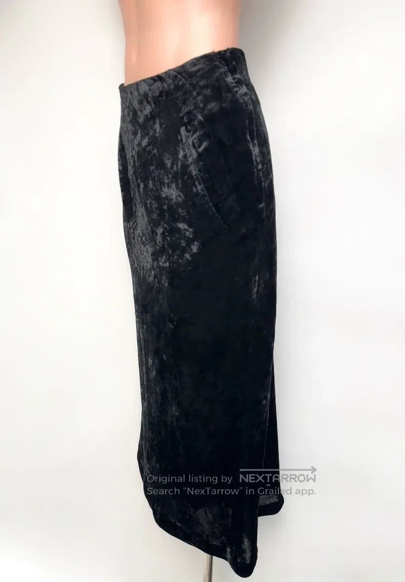 Yohji Yamamoto Yohji Yamamoto size ss Black Velvet Skirt Size 24" / US 00 / IT 34 - 4 Thumbnail