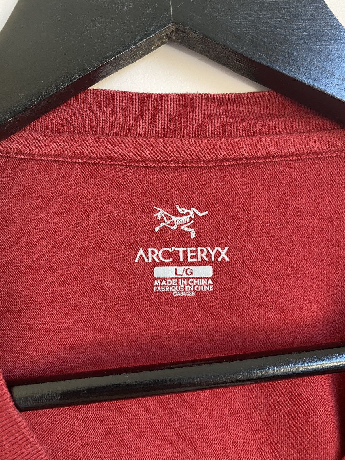 Arc'teryx Men's long sleeve Arcteryx big logo Size US L / EU 52-54 / 3 - 6 Thumbnail