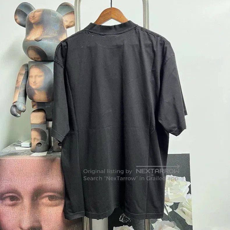Balenciaga Balenciaga CD Print Short Sleeve Tee. Size US L / EU 52-54 / 3 - 2 Thumbnail