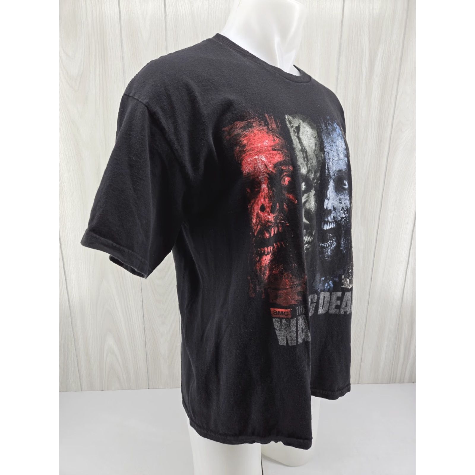 Vintage VINTAGE DISTRESSED Y2k The Walking Dead Zombies Graphic T Shirt Black Mens XL Size US XL / EU 56 / 4 - 7 Thumbnail