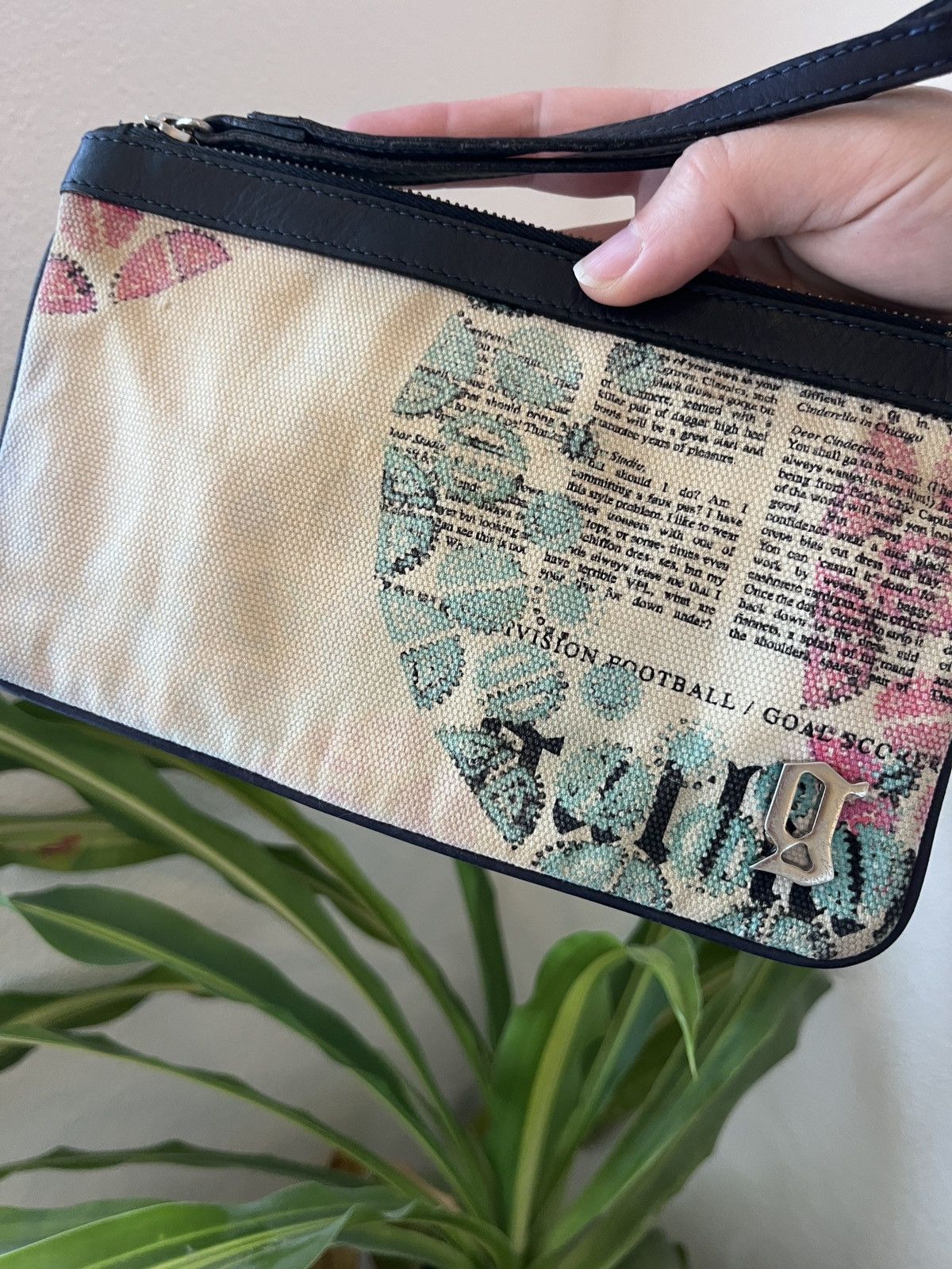 John Galliano Archival John Galliano Gazette Newsprint Wristlet Pouch Size ONE SIZE - 2 Thumbnail