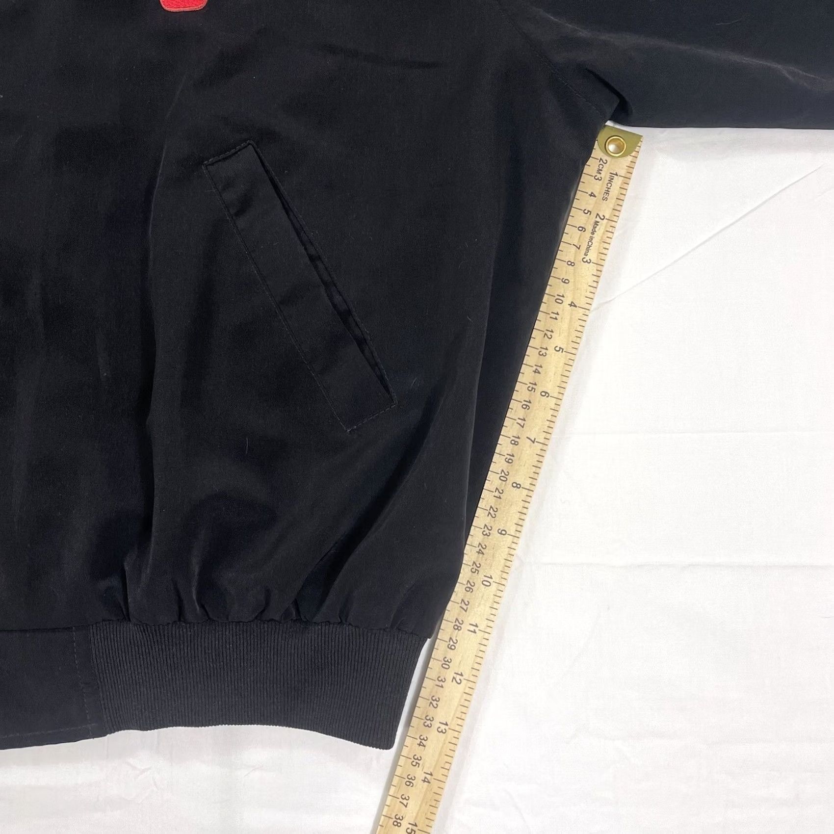 Hard Rock Cafe VINTAGE Hard Rock Cafe Jacket XL Bomber Men Black 90s Las Vegas Casino Slot Player Vintage (no extra text) Size US XL / EU 56 / 4 - 6 Thumbnail