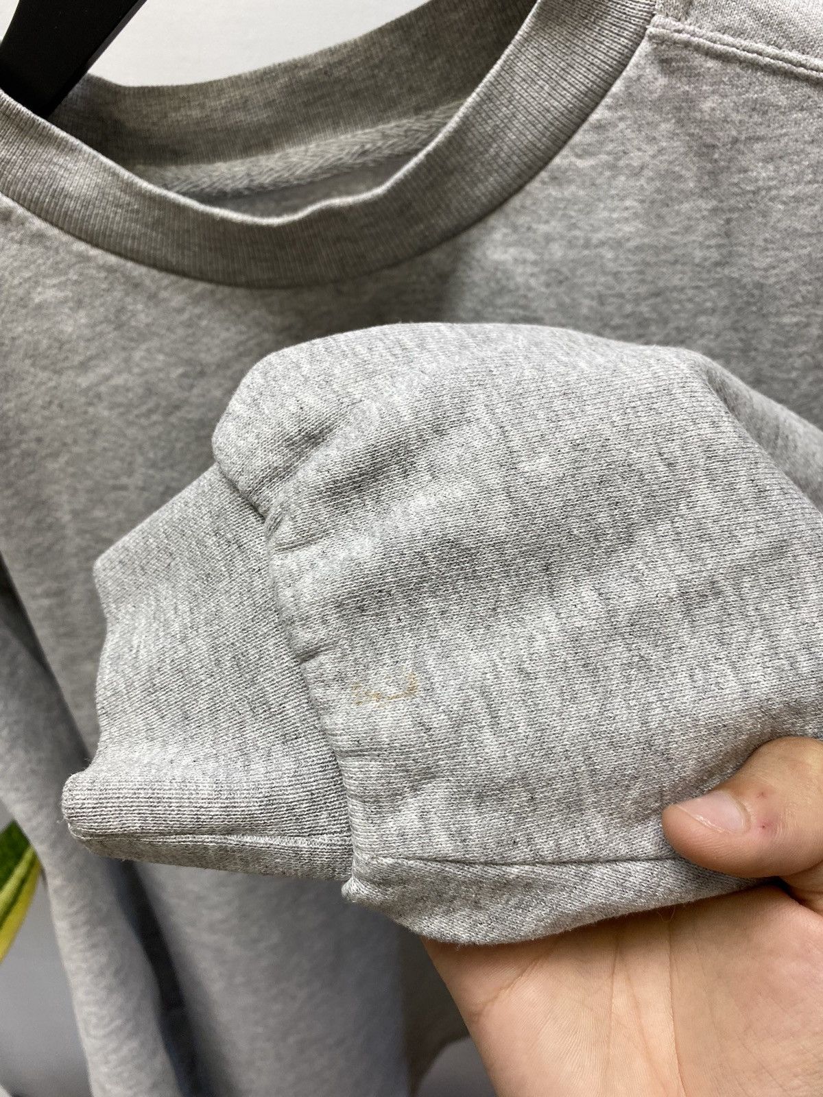 Nike × Vintage Vintage 90s Nike Swoosh Sweatshirt Classic Logo Men’s Grey M Size US M / EU 48-50 / 2 - 14 Thumbnail