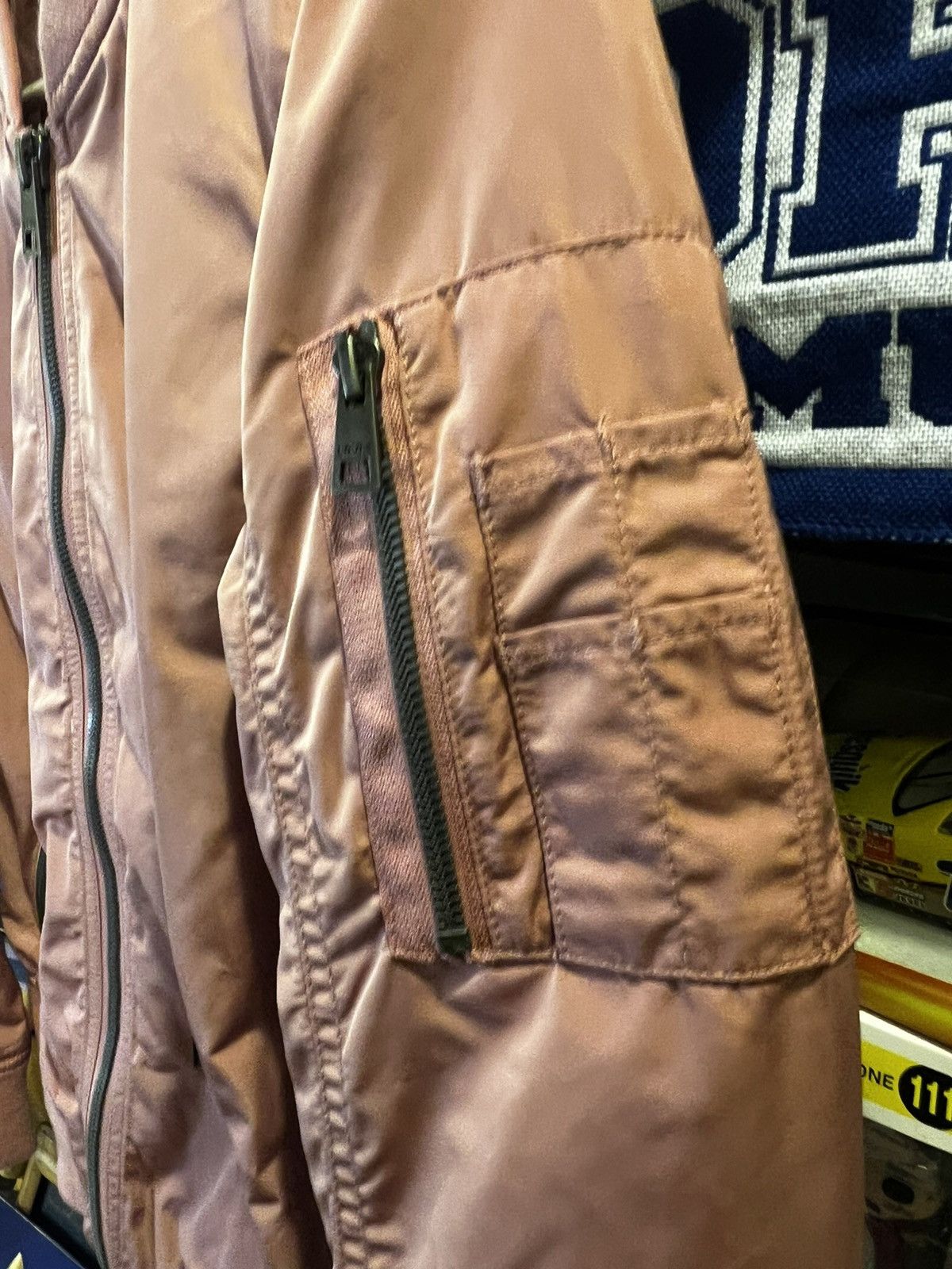Levi's × Vintage New with Tags Levi Pink Jacket Size US M / EU 48-50 / 2 - 4 Thumbnail