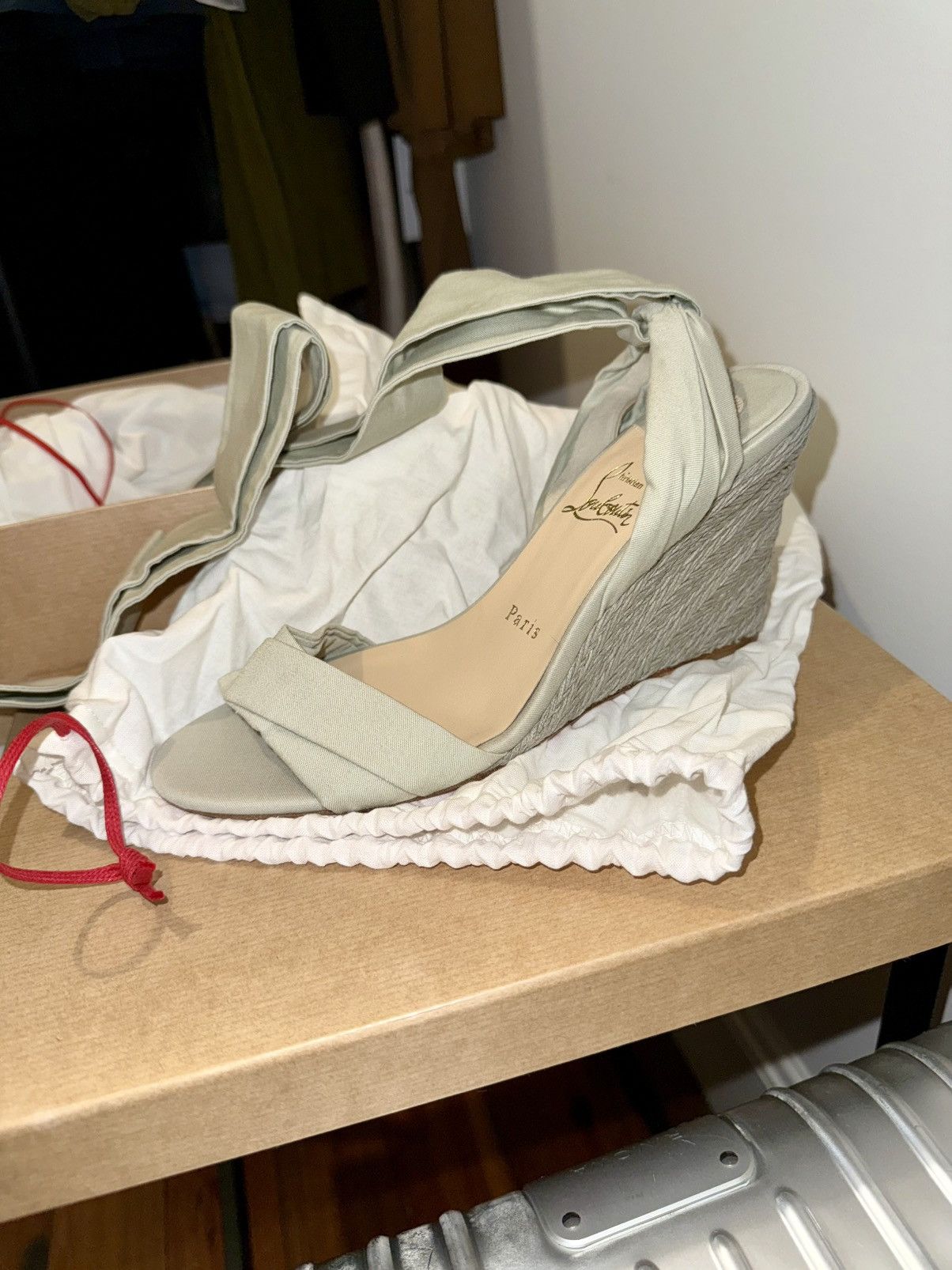 Christian Louboutin New Christian Louboutin wedge heel sandal 40 Size US 10 / IT 40 - 5 Thumbnail