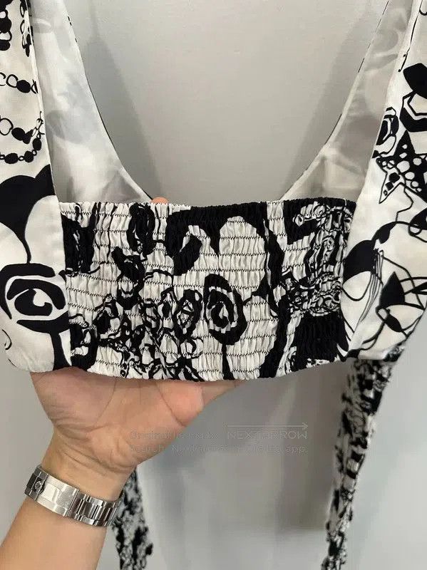 Chanel Chanel Black Silk Women's T-Shirt . Size M / US 6-8 / IT 42-44 - 4 Thumbnail